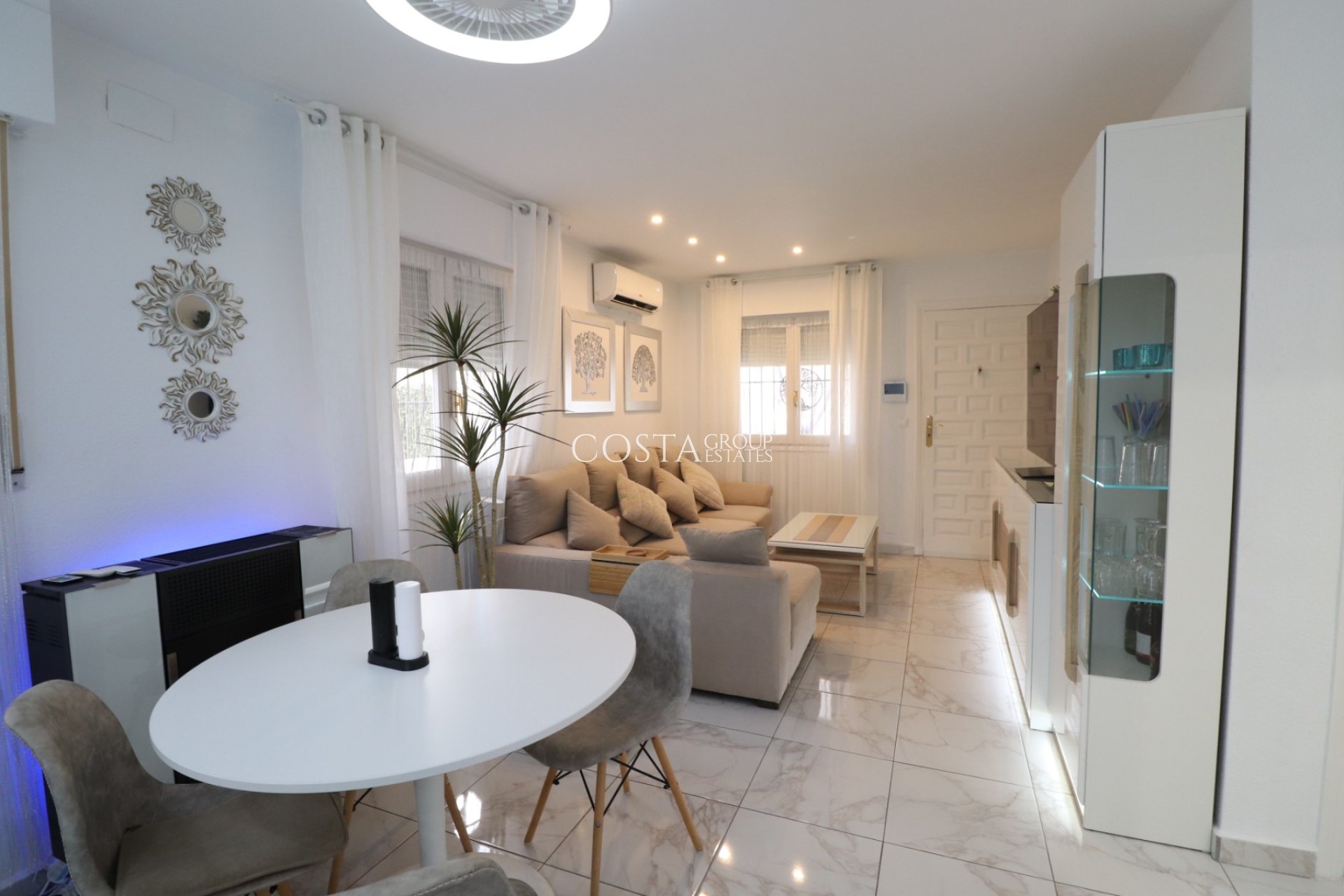 Revente - Villa -
Orihuela Costa - La Florida
