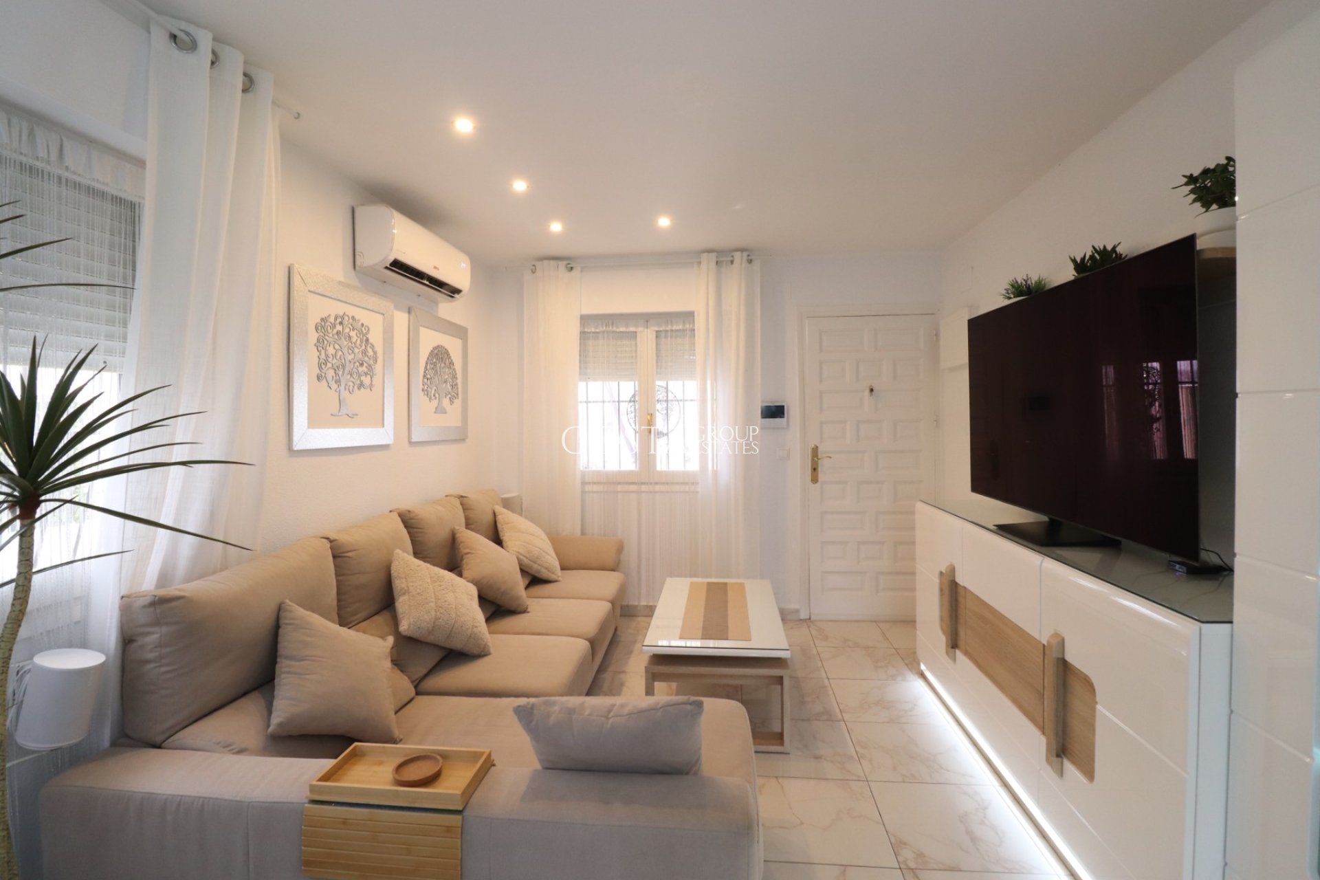 Revente - Villa -
Orihuela Costa - La Florida
