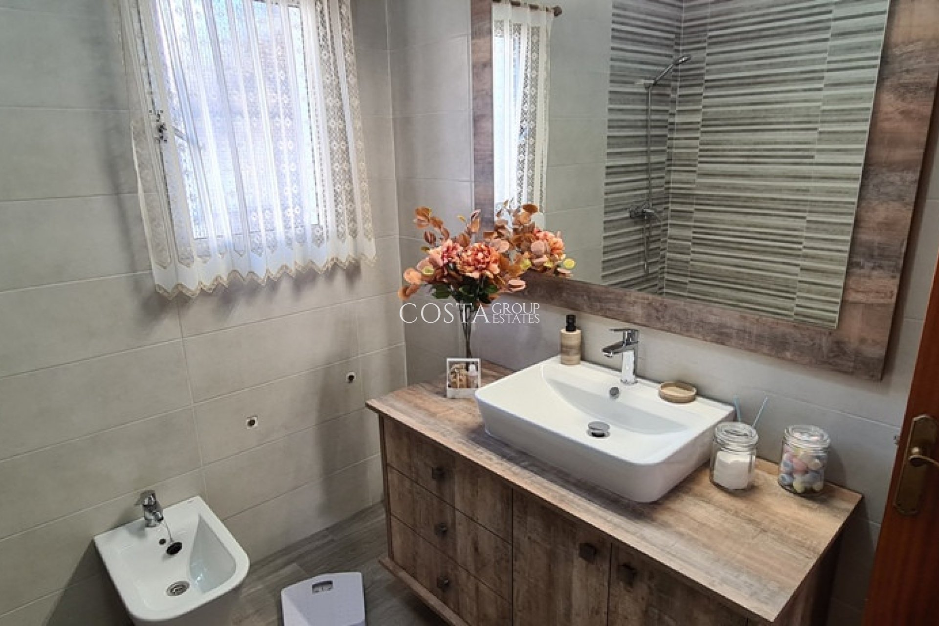 Revente - Villa -
Orihuela Costa - La Matanza