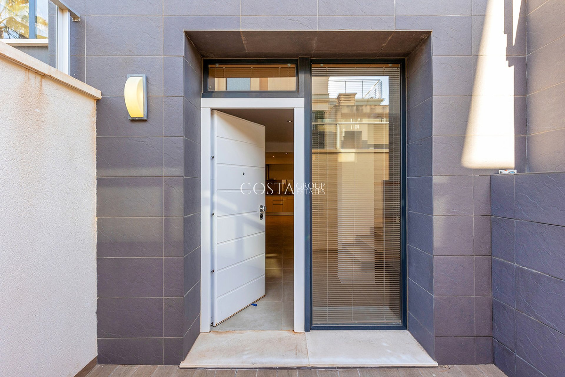 Revente - Villa -
Orihuela Costa - La Zenia