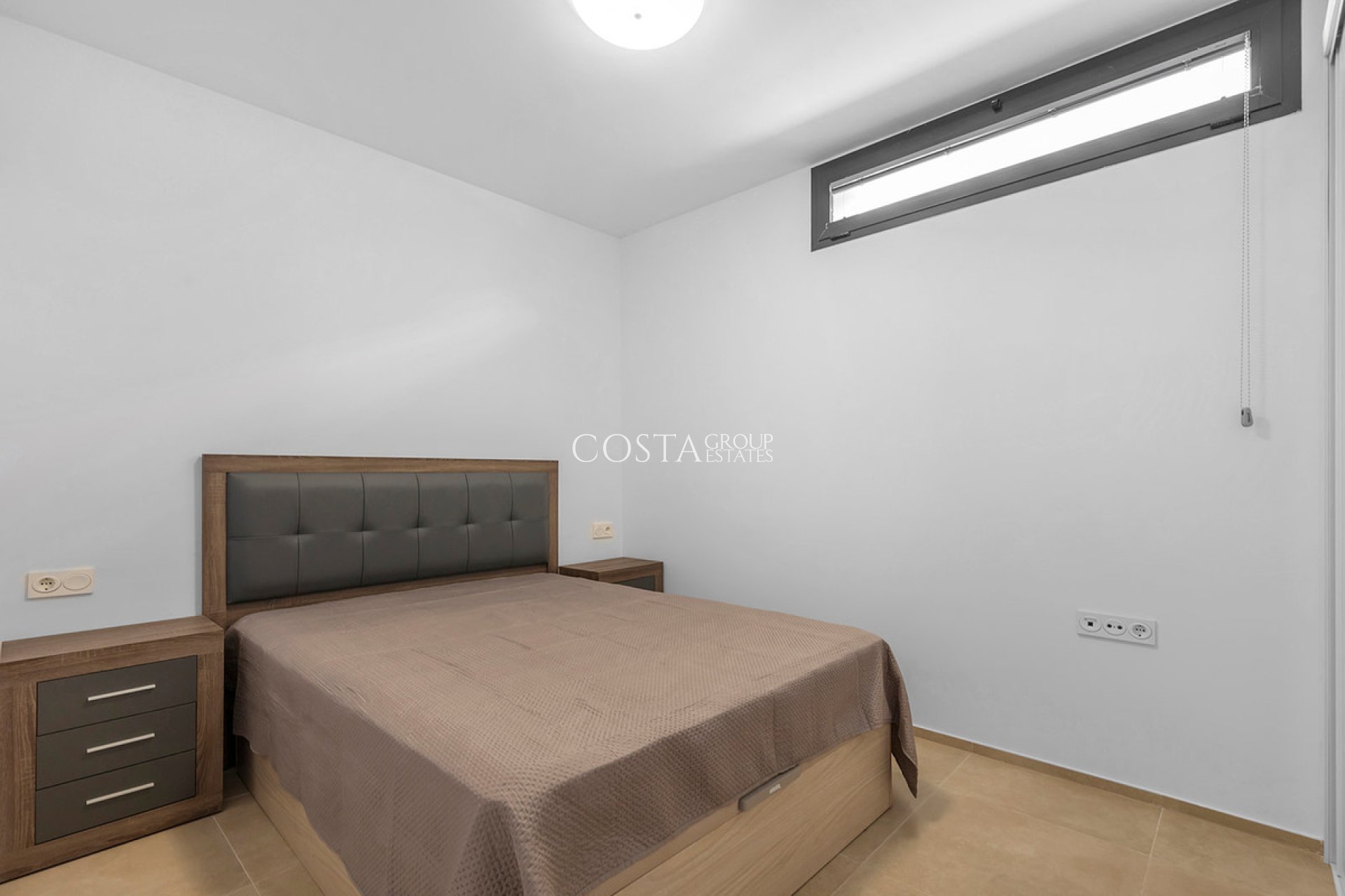 Revente - Villa -
Orihuela Costa - La Zenia