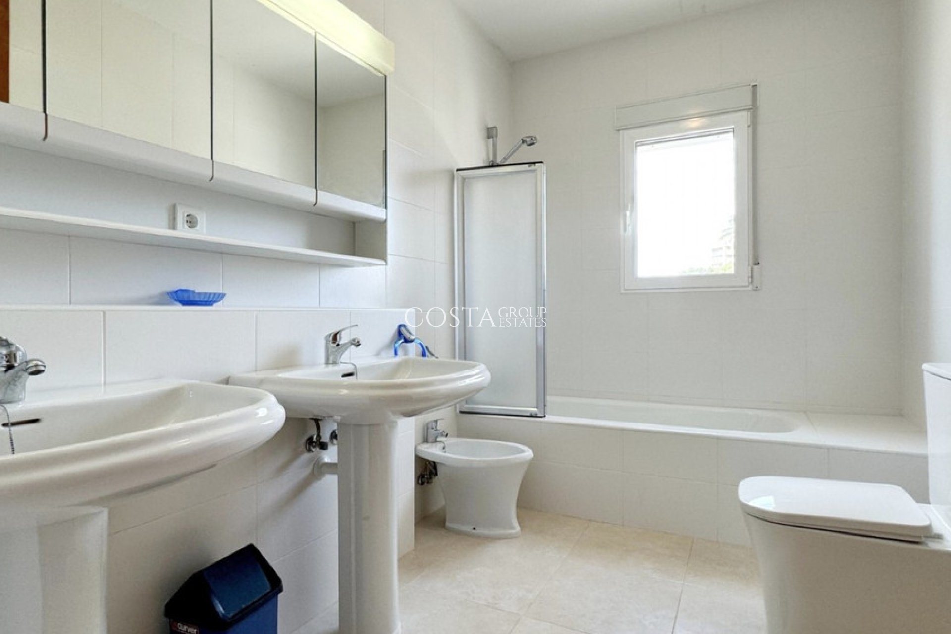 Revente - Villa -
Orihuela Costa - La Zenia