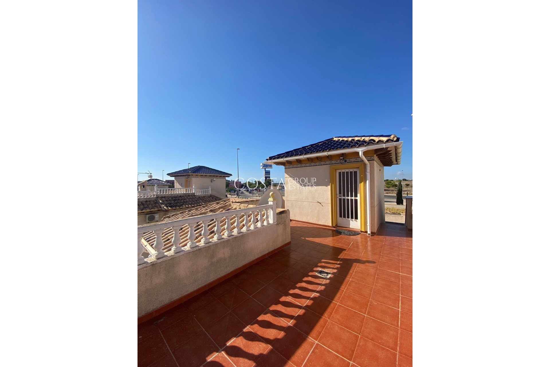 Revente - Villa -
Orihuela Costa - La Zenia