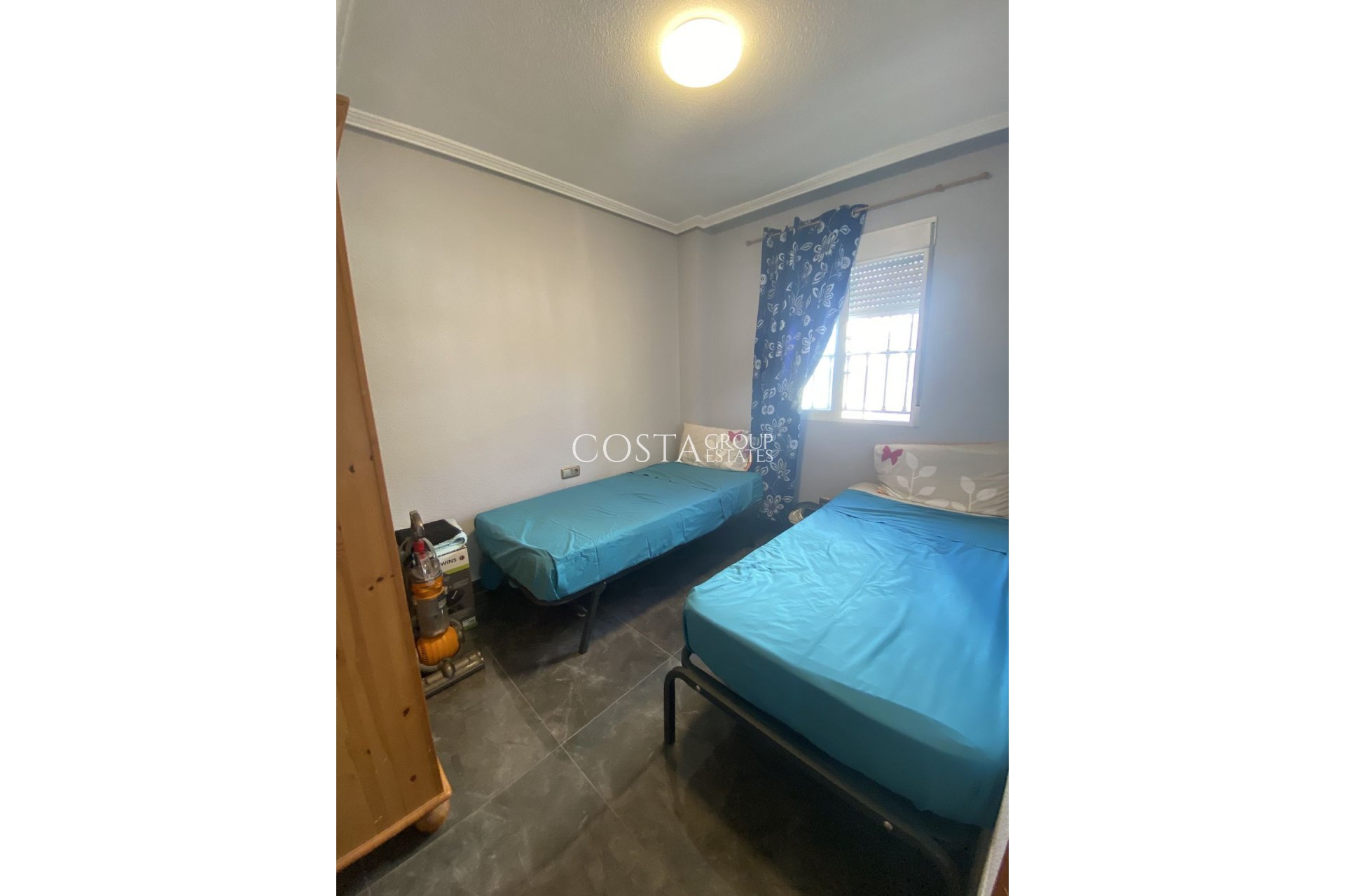 Revente - Villa -
Orihuela Costa - La Zenia