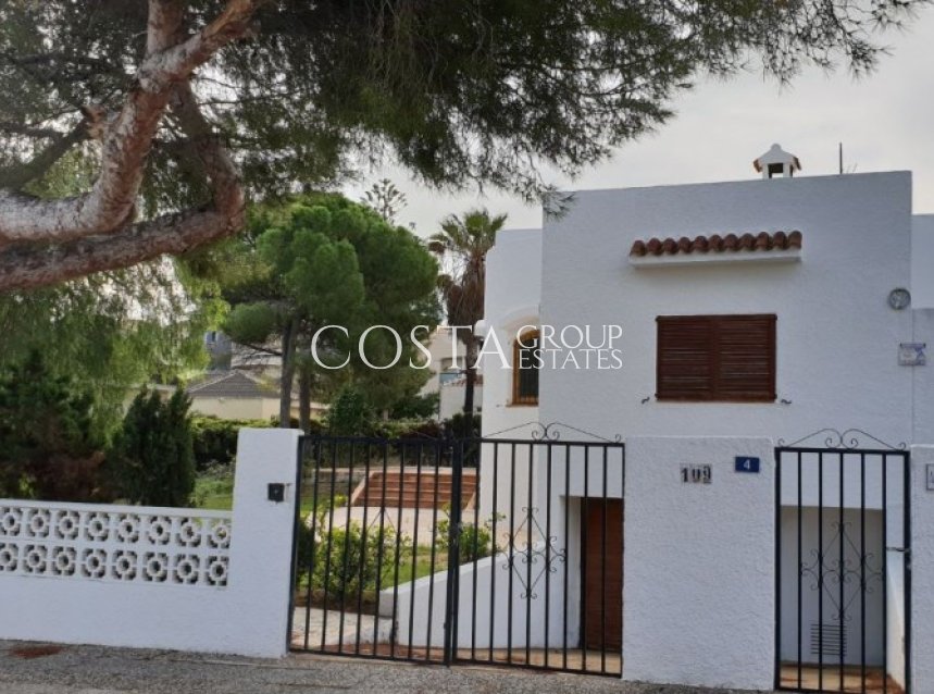 Revente - Villa -
Orihuela Costa - La Zenia