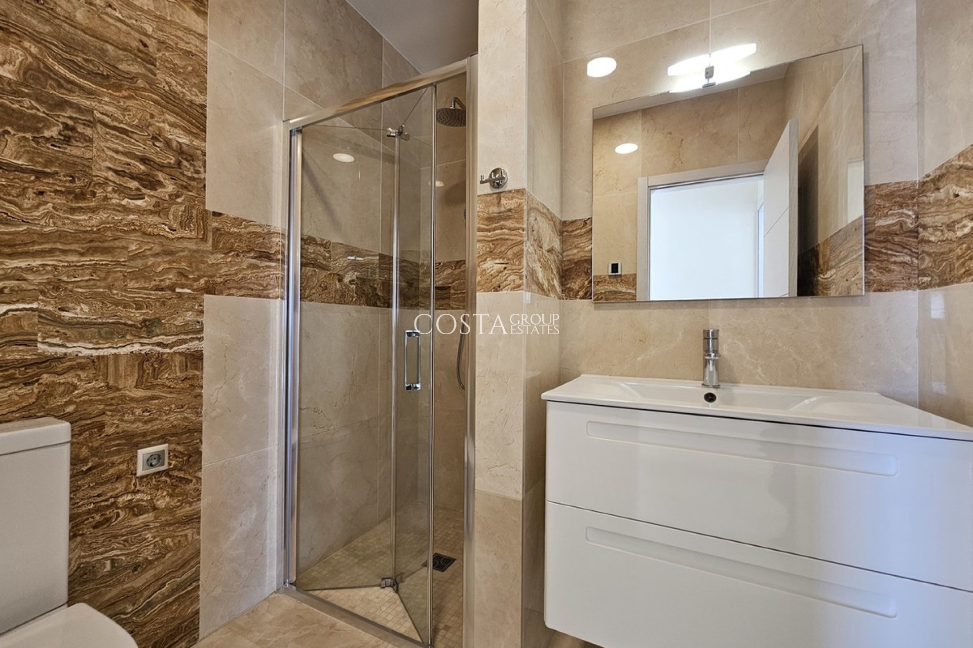 Revente - Villa -
Orihuela Costa - La Zenia