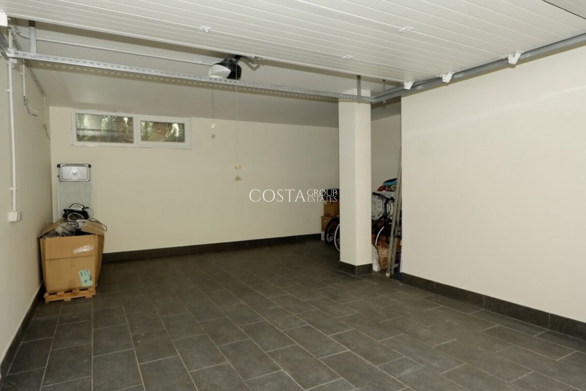 Revente - Villa -
Orihuela Costa - La Zenia