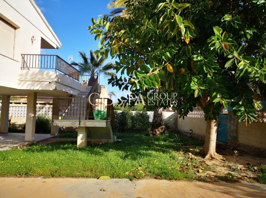 Revente - Villa -
Orihuela Costa - La Zenia