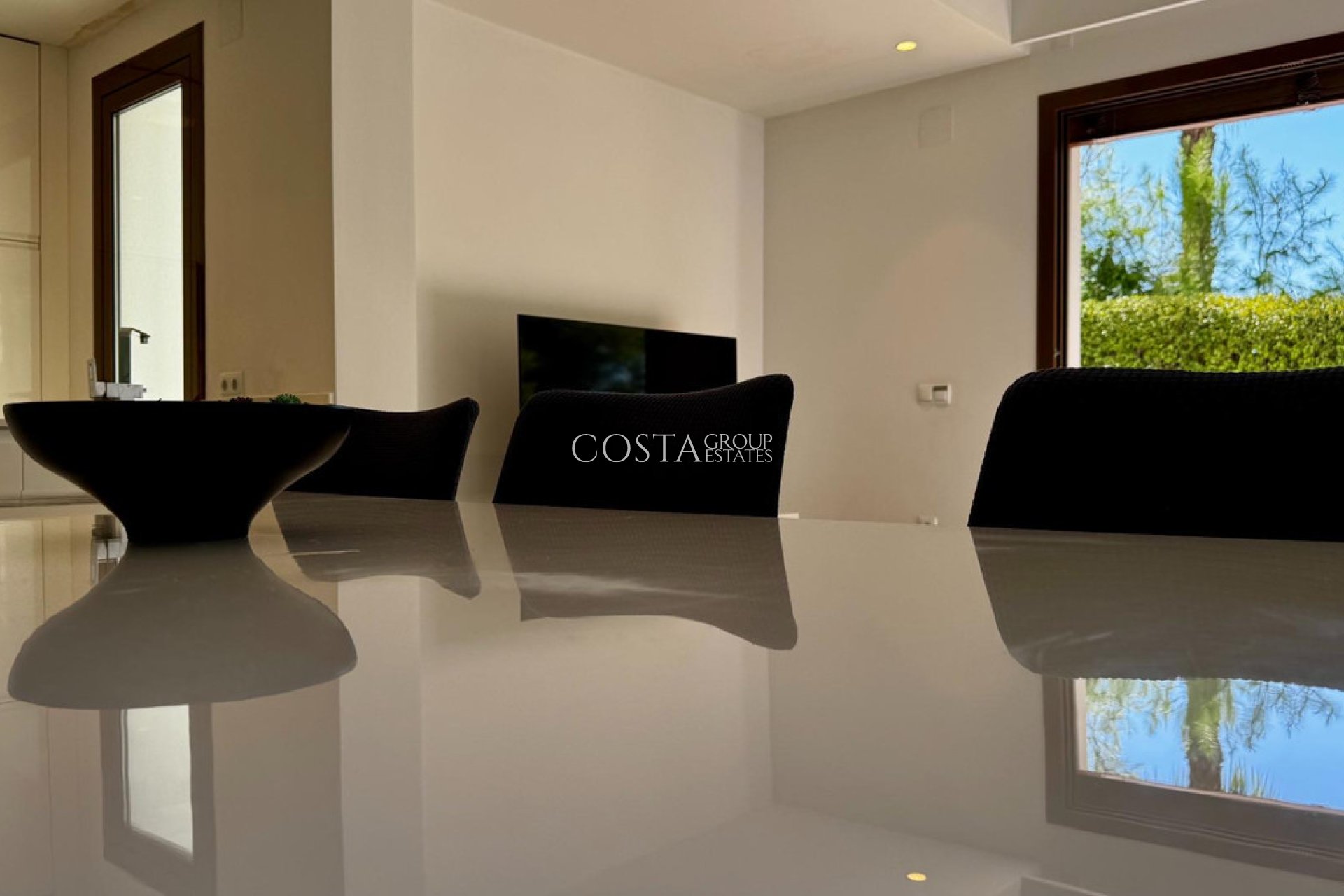 Revente - Villa -
Orihuela Costa - Las Colinas Golf