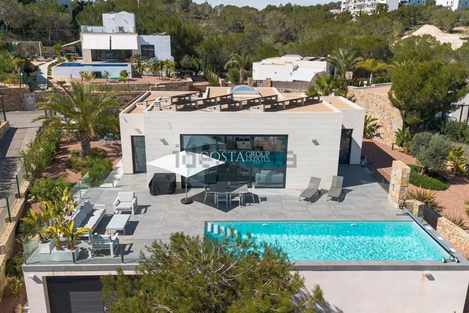 Revente - Villa -
Orihuela Costa - Las Colinas Golf