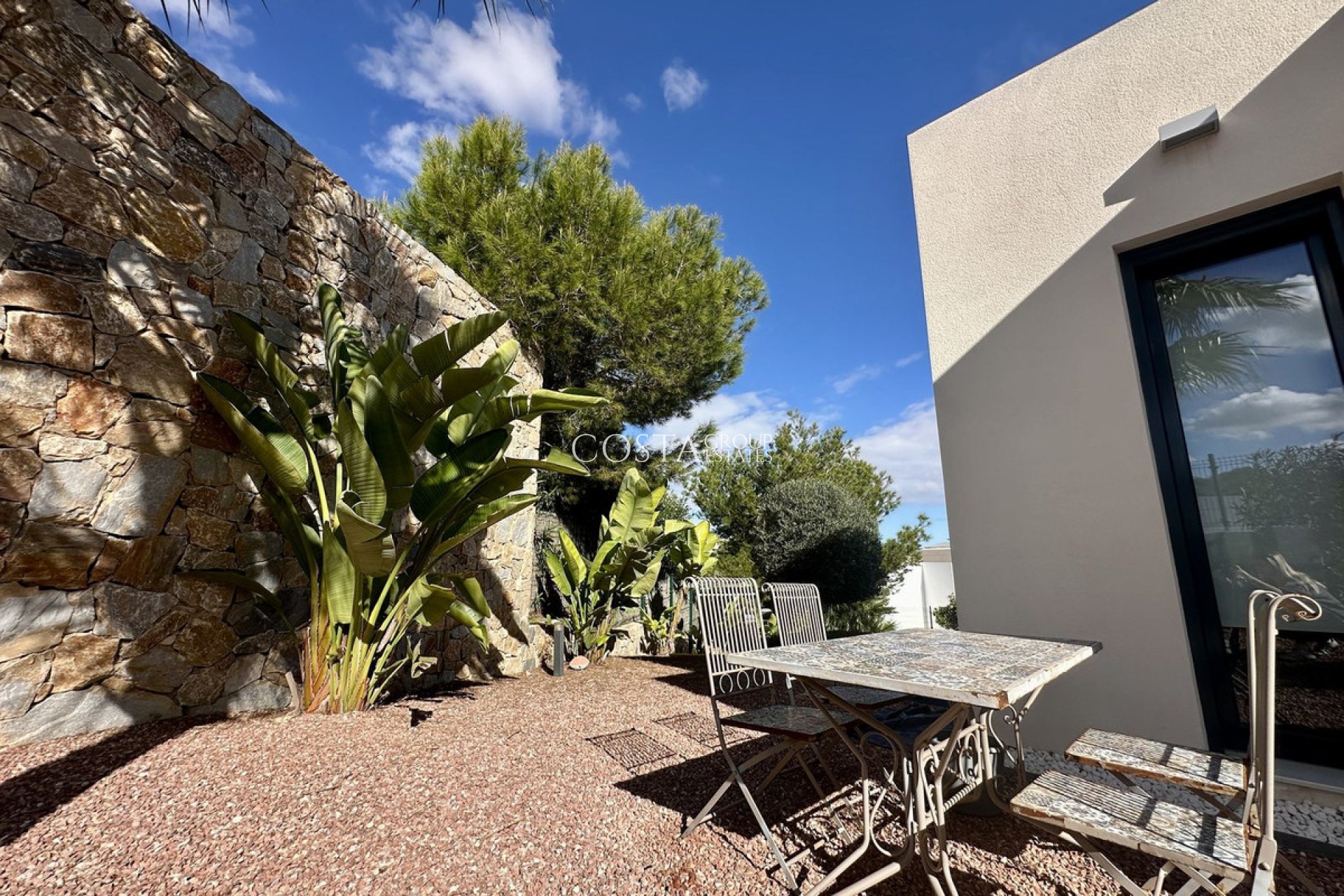 Revente - Villa -
Orihuela Costa - Las Colinas Golf