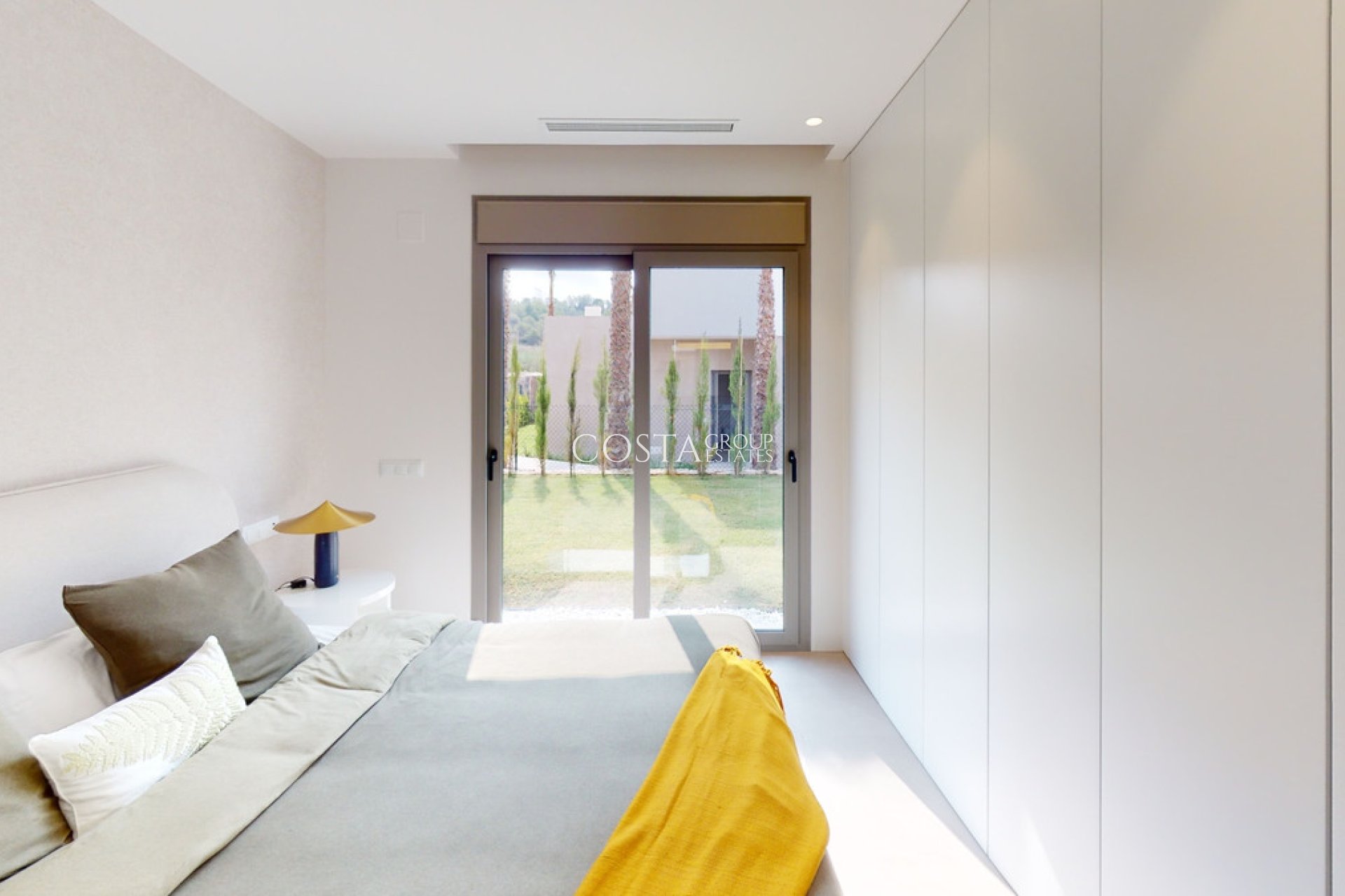 Revente - Villa -
Orihuela Costa - Las Colinas Golf