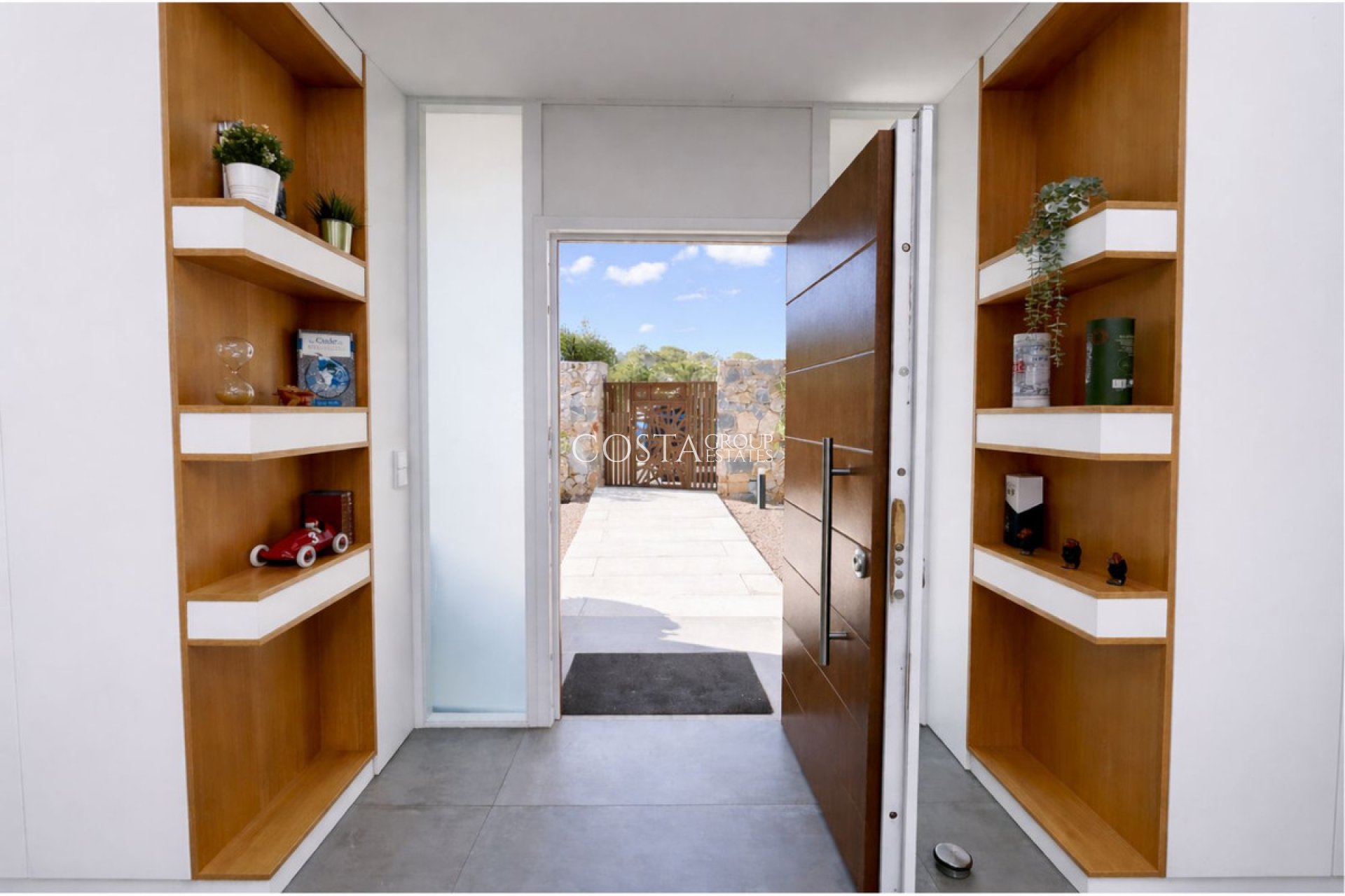 Revente - Villa -
Orihuela Costa - Las Colinas Golf