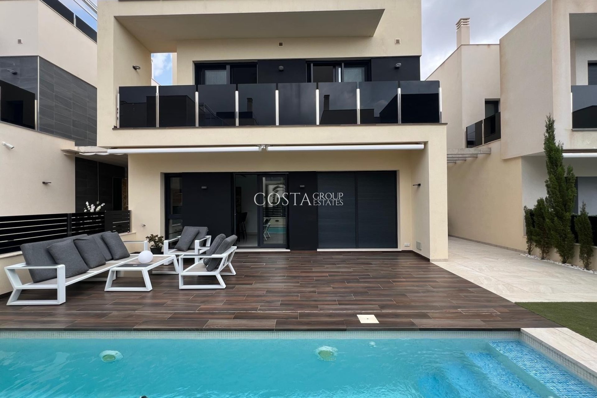 Revente - Villa -
Orihuela Costa - Lomas De Cabo Roig