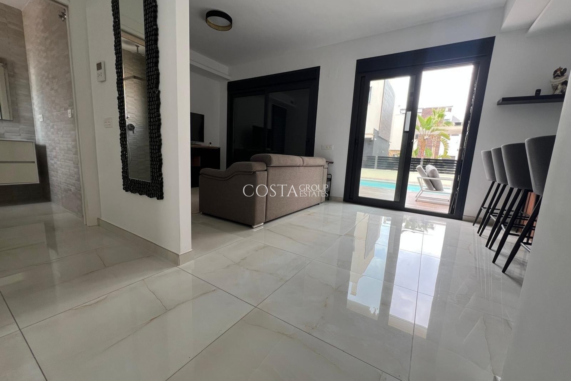 Revente - Villa -
Orihuela Costa - Lomas De Cabo Roig