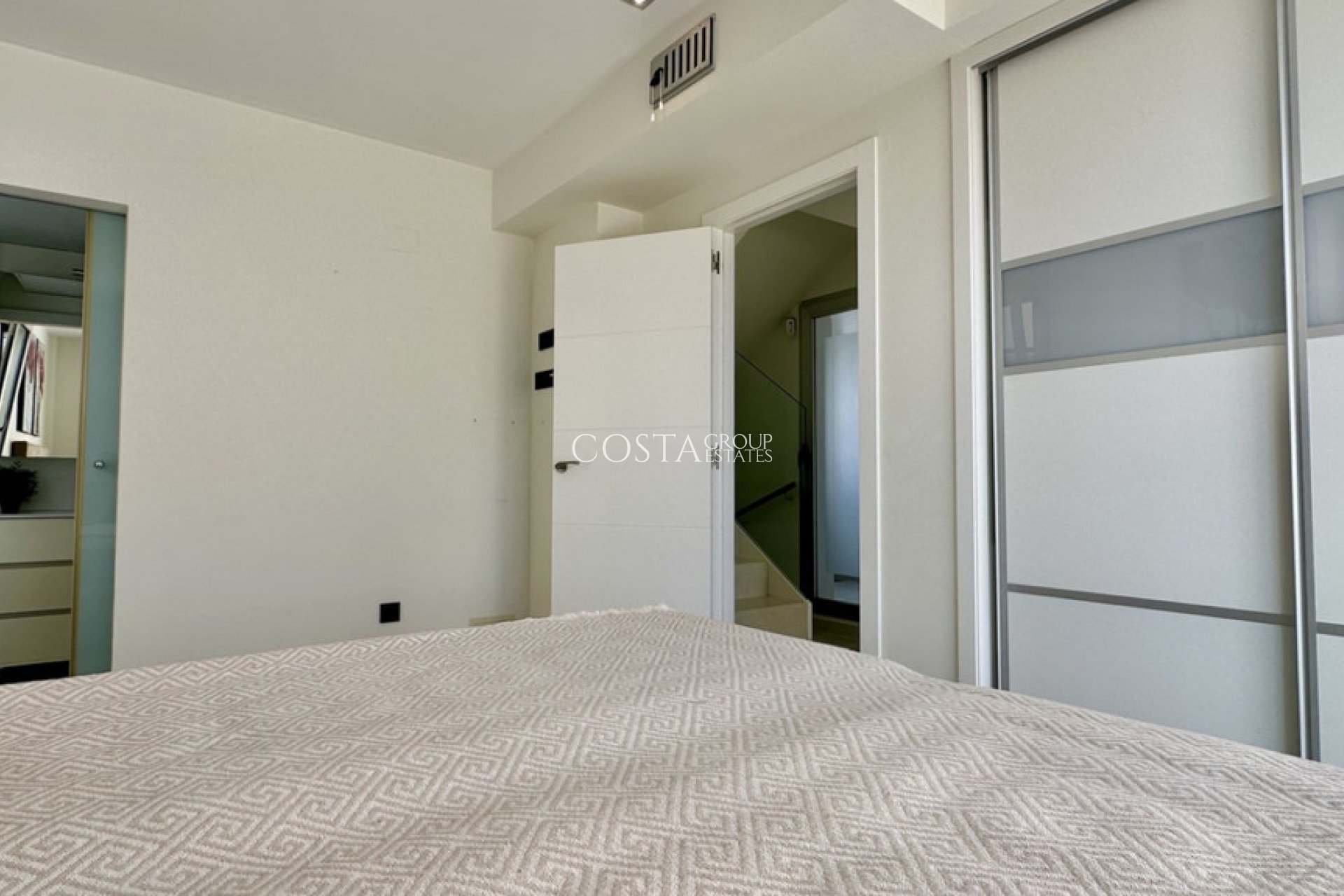 Revente - Villa -
Orihuela Costa - Lomas de Cabo Roig