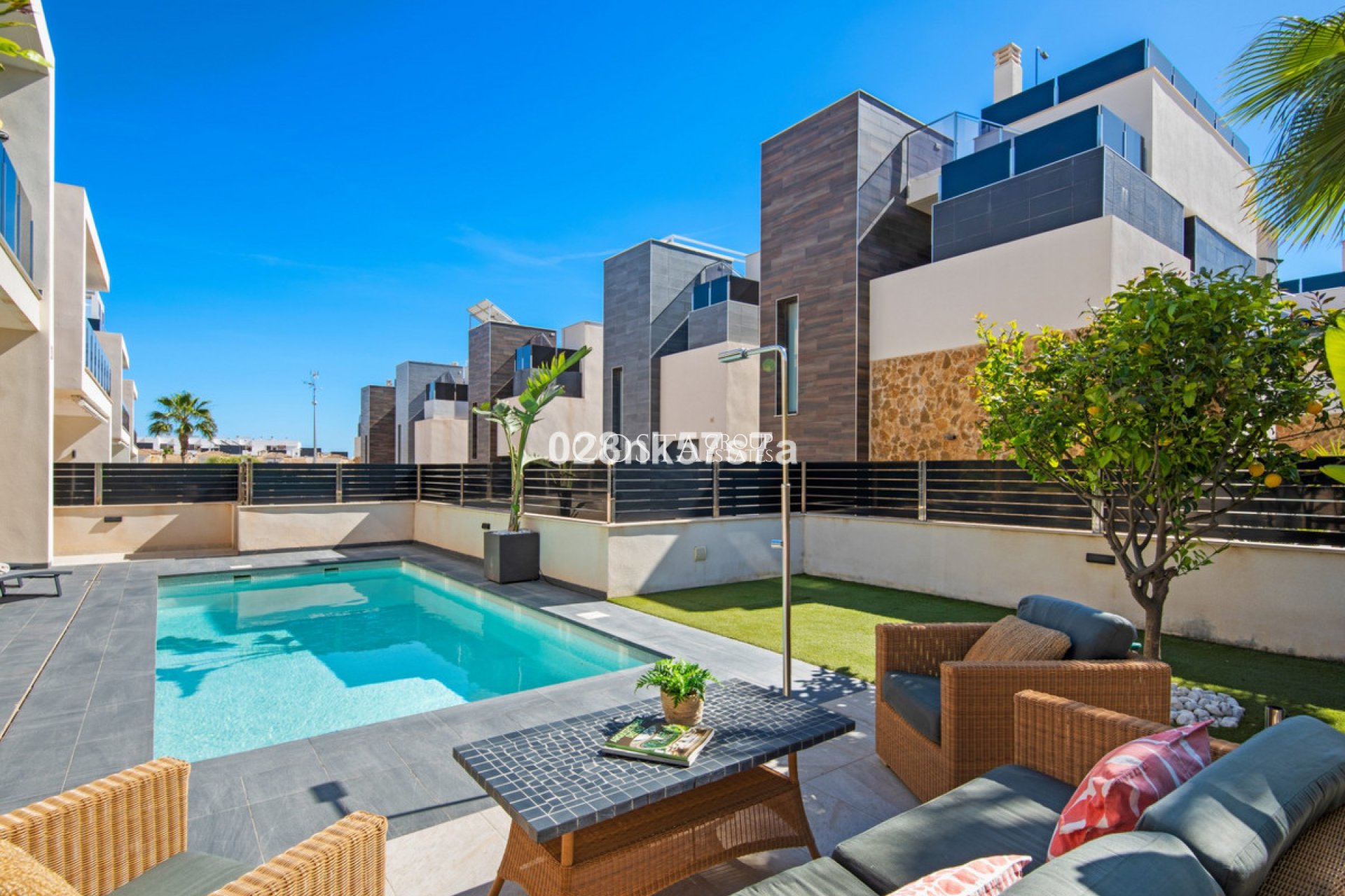 Revente - Villa -
Orihuela Costa - Lomas De Campoamor