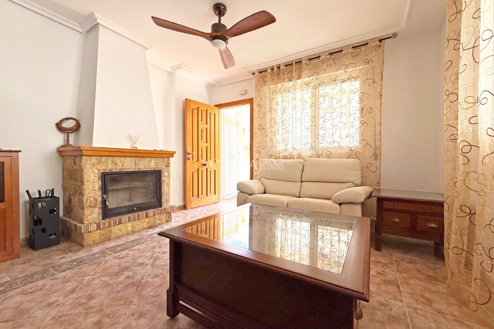 Revente - Villa -
Orihuela Costa - Los Altos