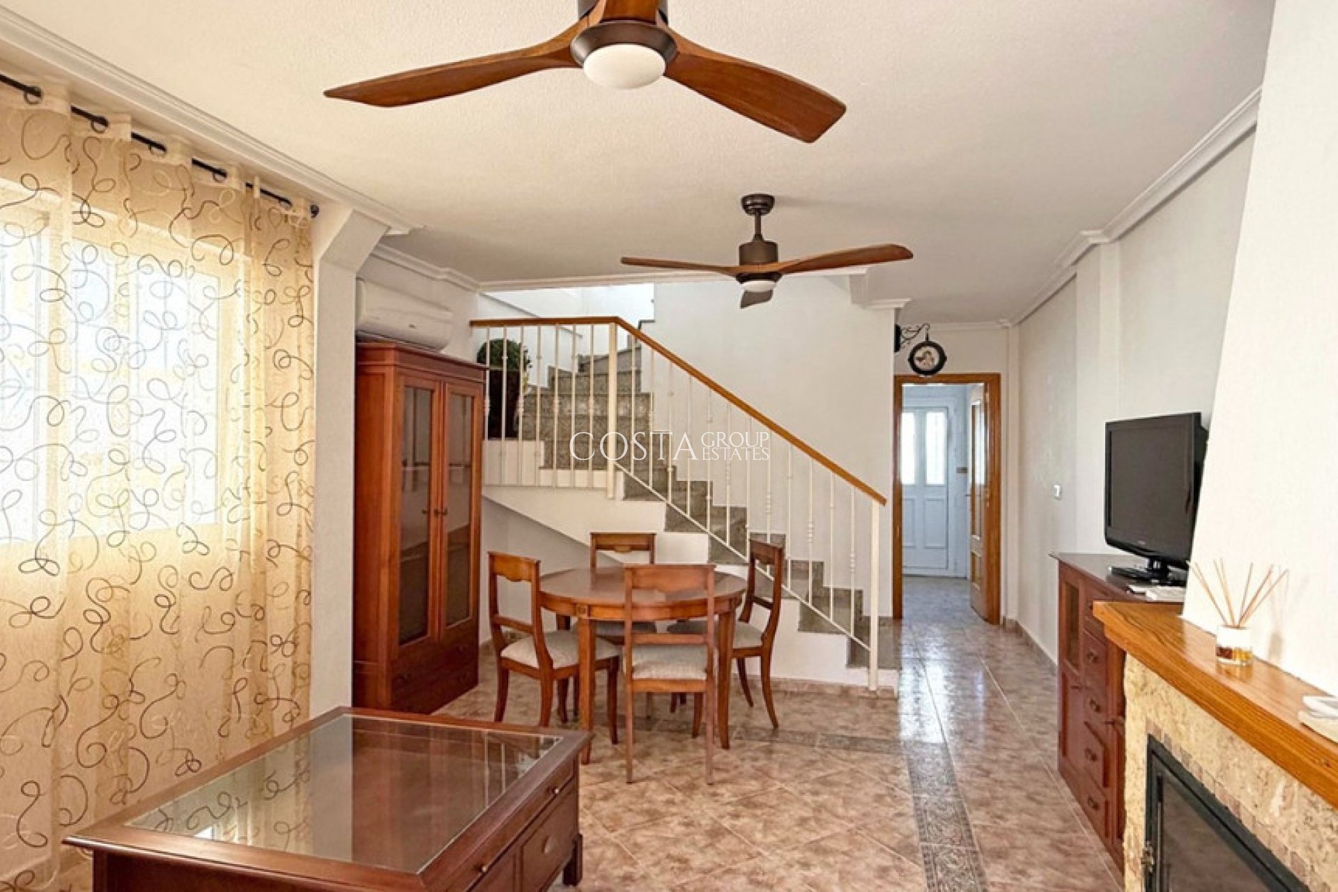 Revente - Villa -
Orihuela Costa - Los Altos