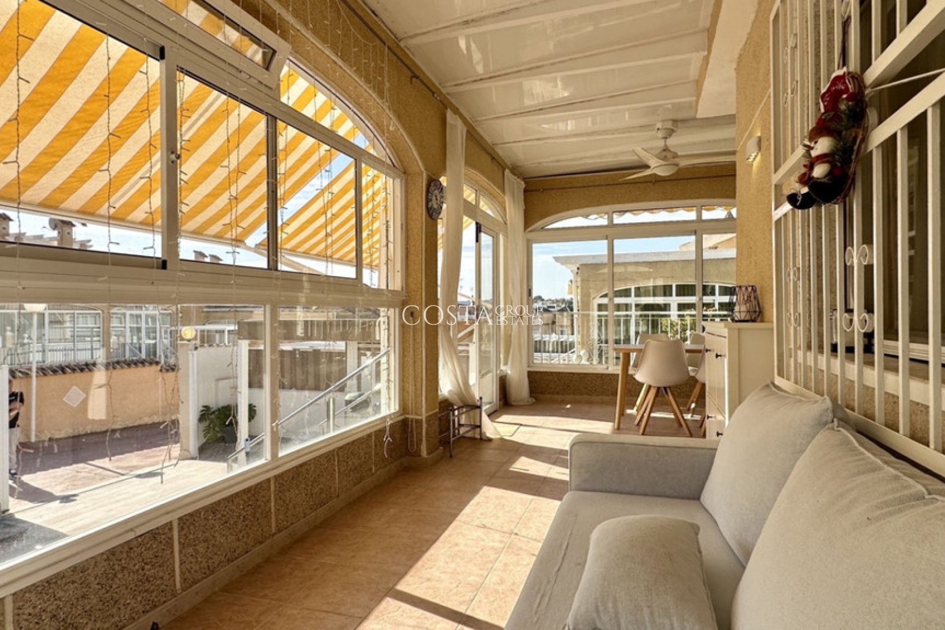 Revente - Villa -
Orihuela Costa - Los Altos