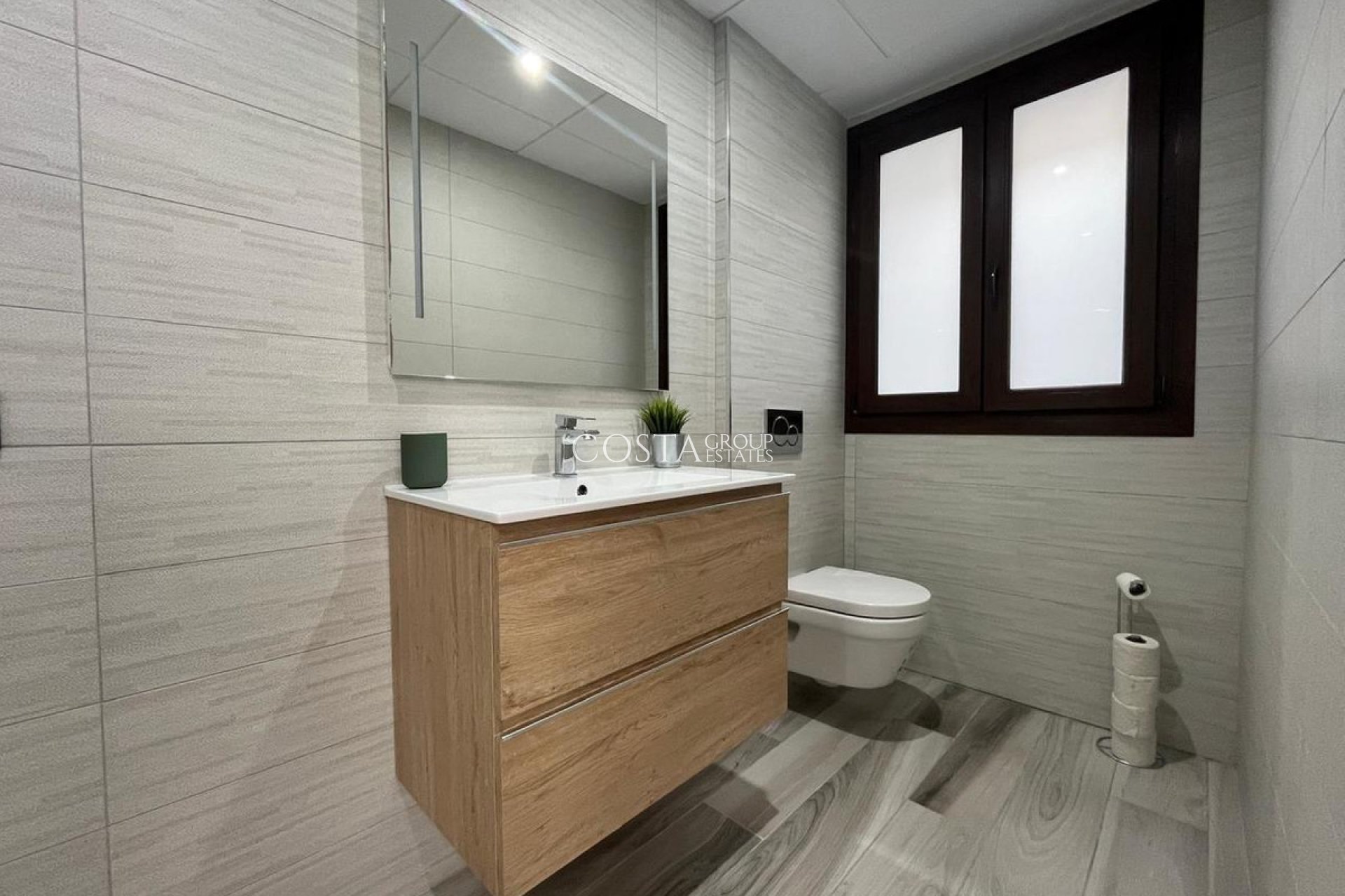 Revente - Villa -
Orihuela Costa - Los Balcones