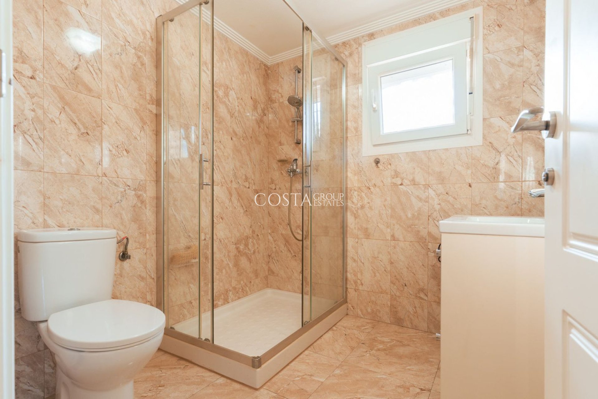 Revente - Villa -
Orihuela Costa - Los Balcones