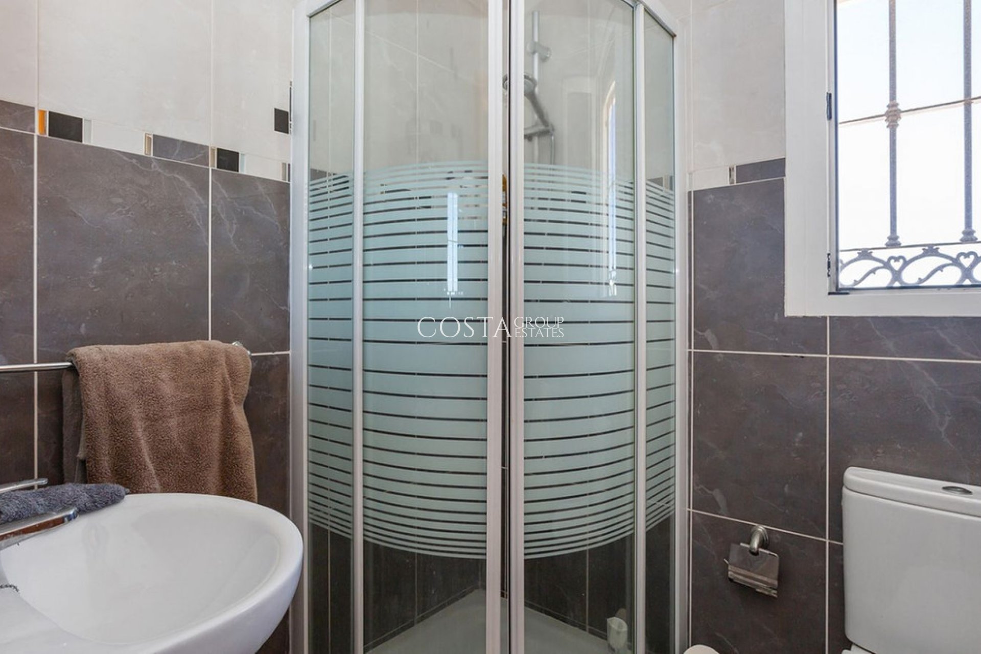 Revente - Villa -
Orihuela Costa - Los Balcones