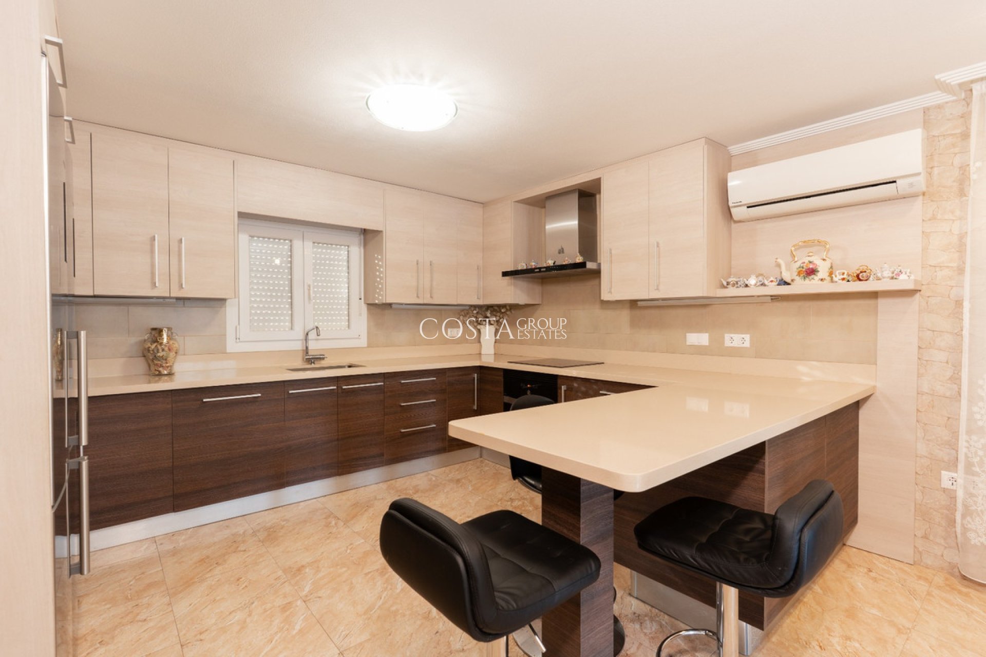 Revente - Villa -
Orihuela Costa - Los Balcones