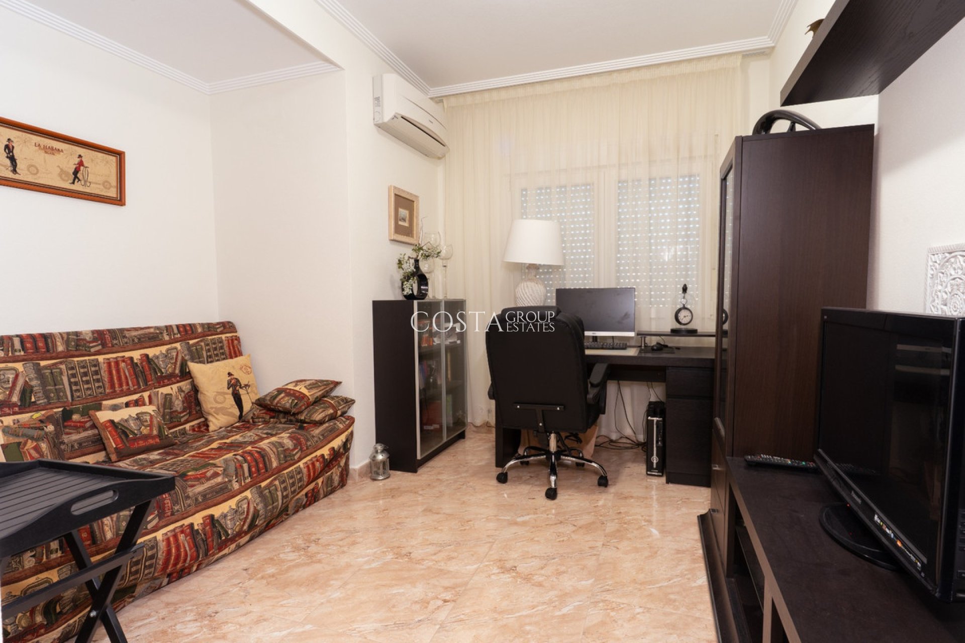 Revente - Villa -
Orihuela Costa - Los Balcones