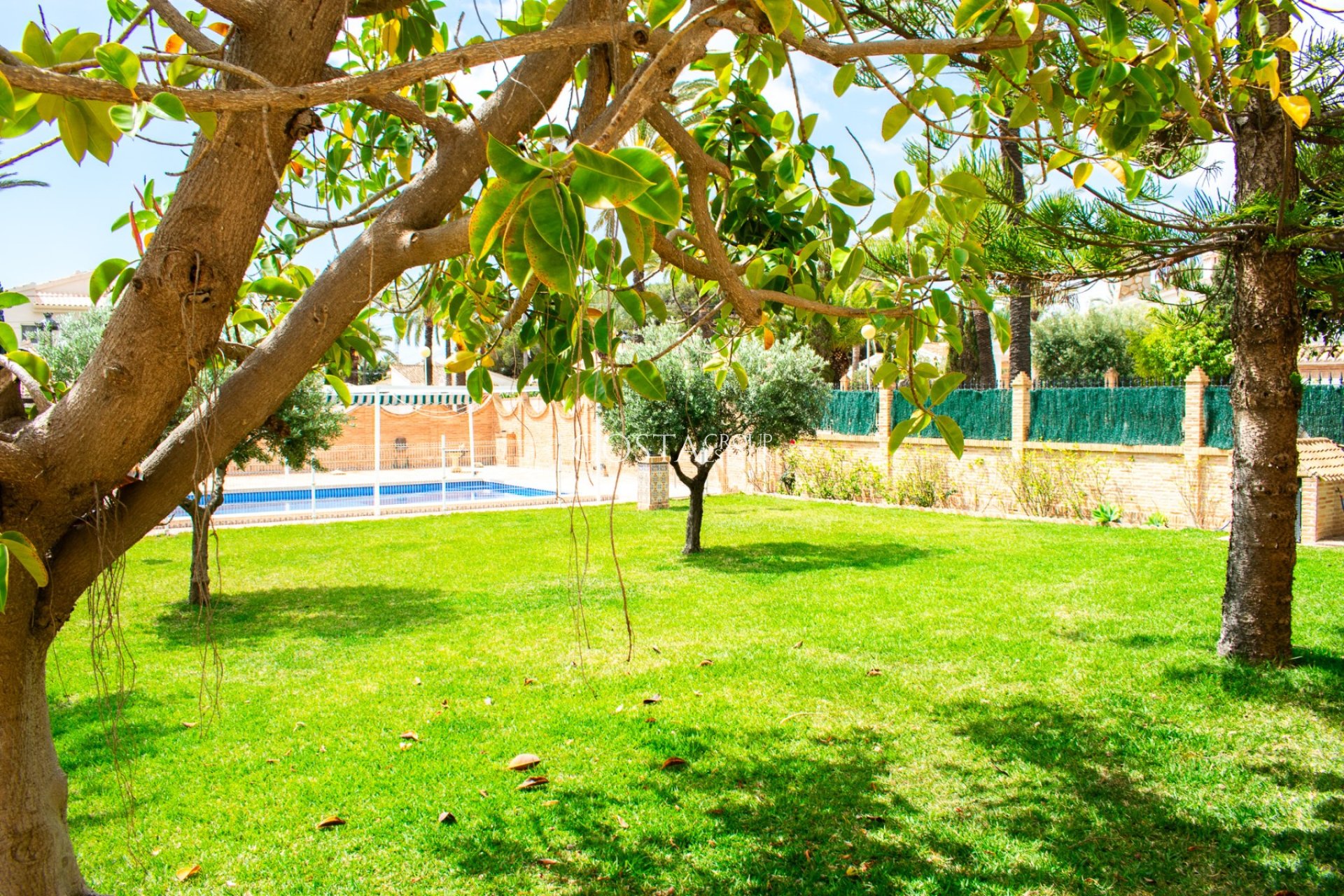 Revente - Villa -
Orihuela Costa - MUY CERCA DE LA PLAYA