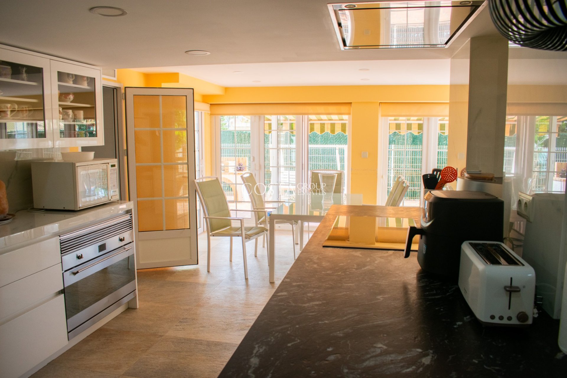 Revente - Villa -
Orihuela Costa - MUY CERCA DE LA PLAYA