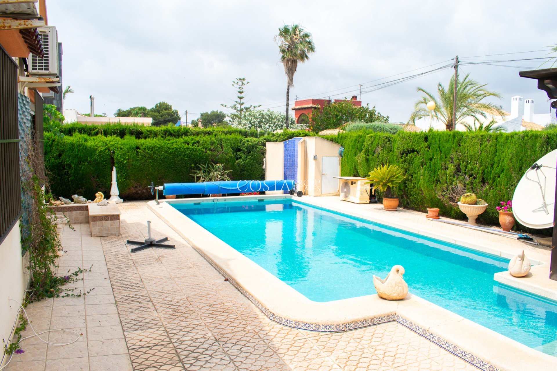 Revente - Villa -
Orihuela Costa - MUY CERCA DE LA PLAYA