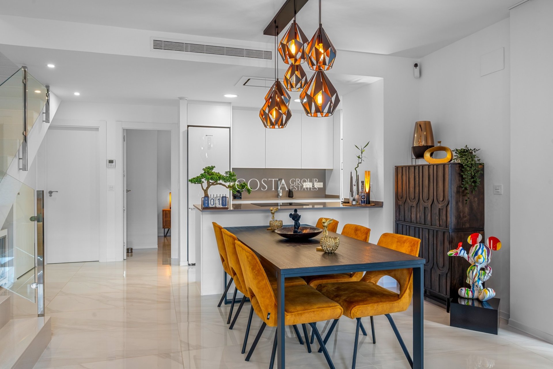 Revente - Villa -
Orihuela Costa - Orihuela