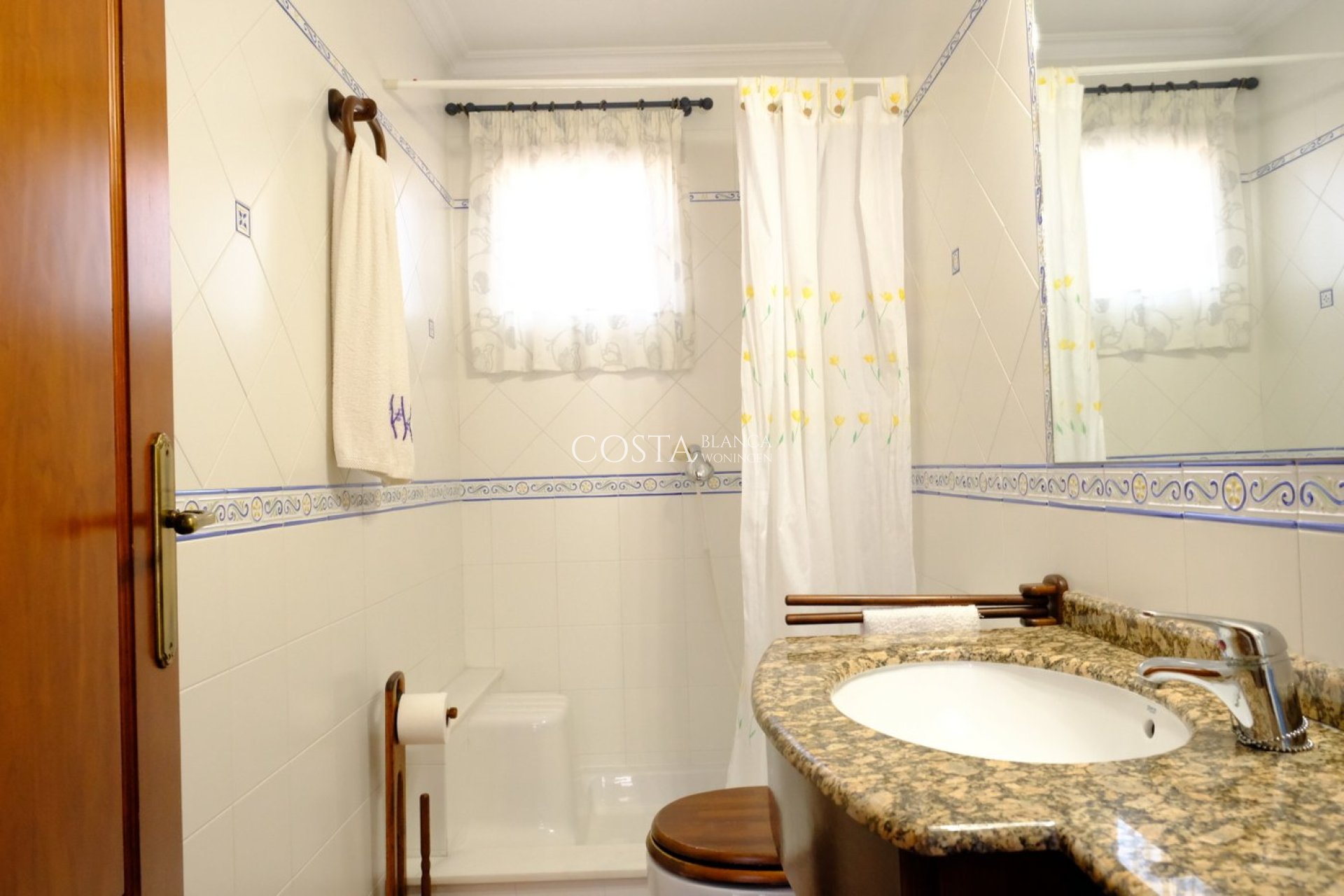 Revente - Villa -
Orihuela Costa - Orihuela