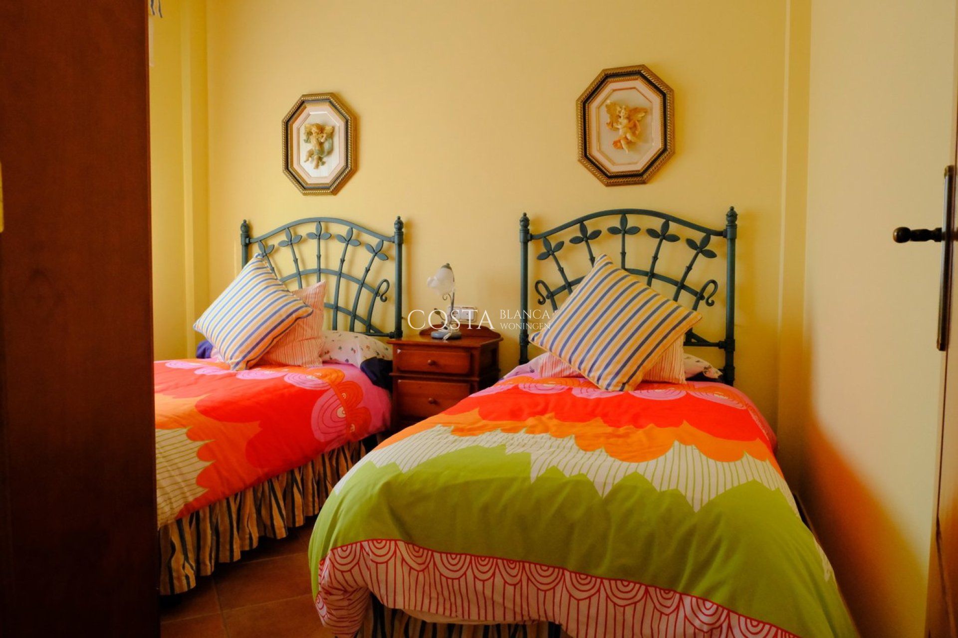 Revente - Villa -
Orihuela Costa - Orihuela