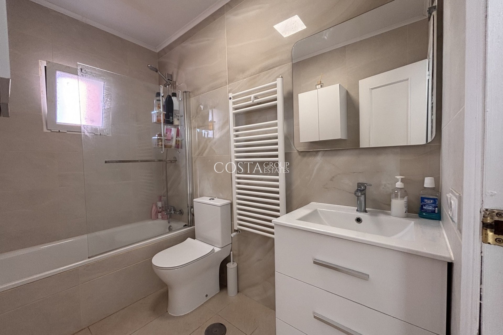 Revente - Villa -
Orihuela Costa - Playa Flamenca