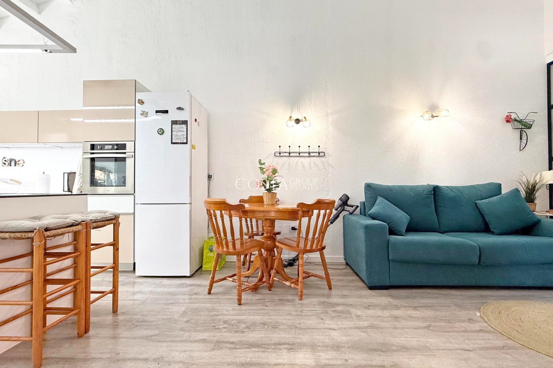 Revente - Villa -
Orihuela Costa - Punta Prima