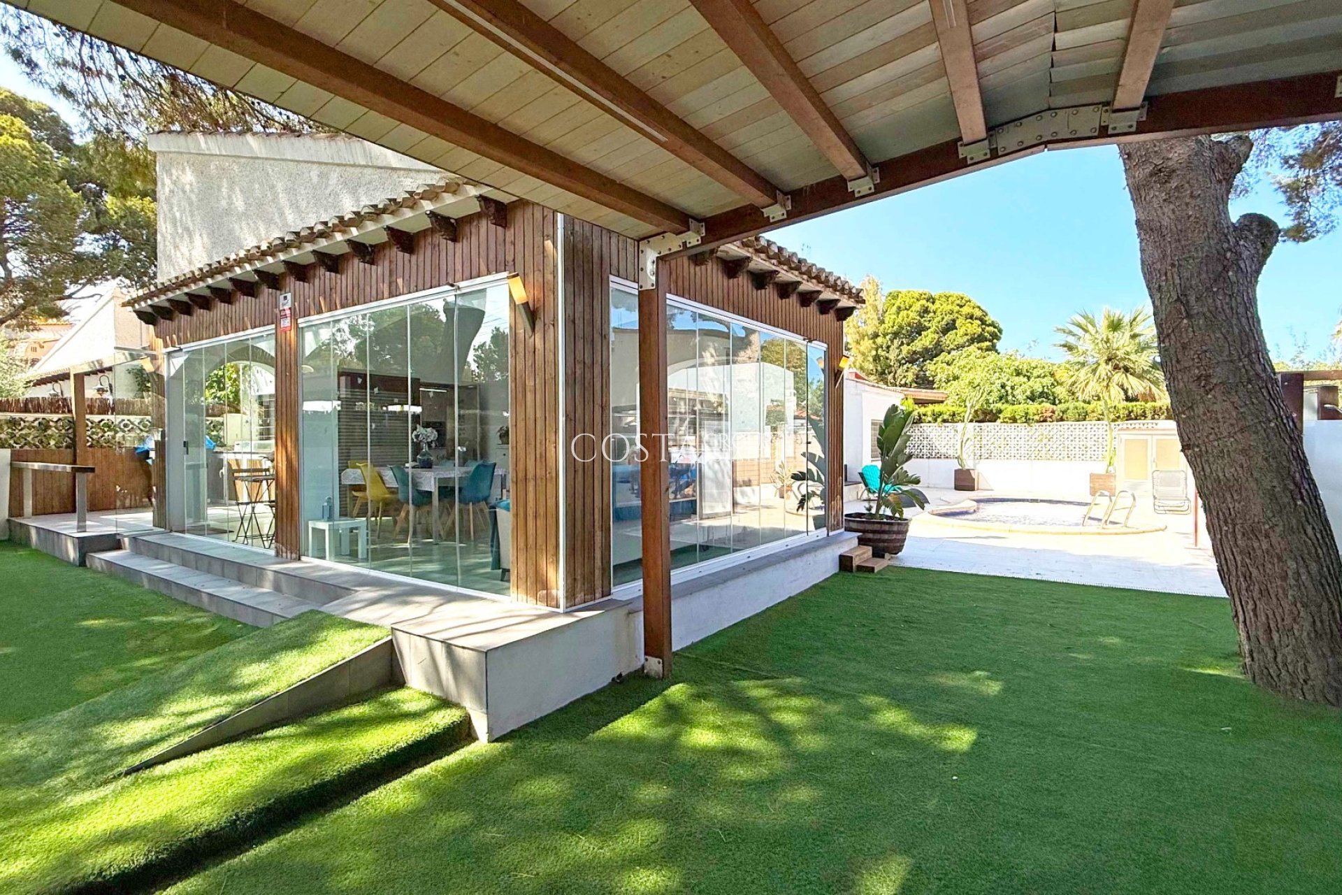 Revente - Villa -
Orihuela Costa - Punta Prima