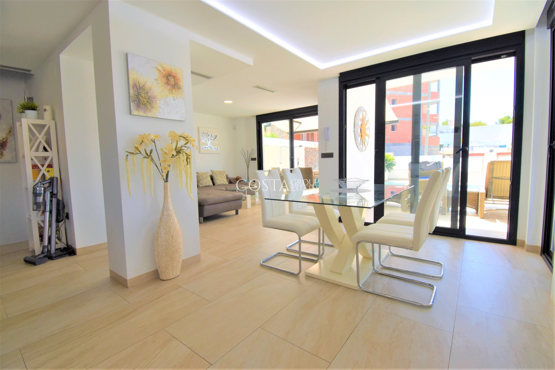 Revente - Villa -
Orihuela Costa - Villamartín