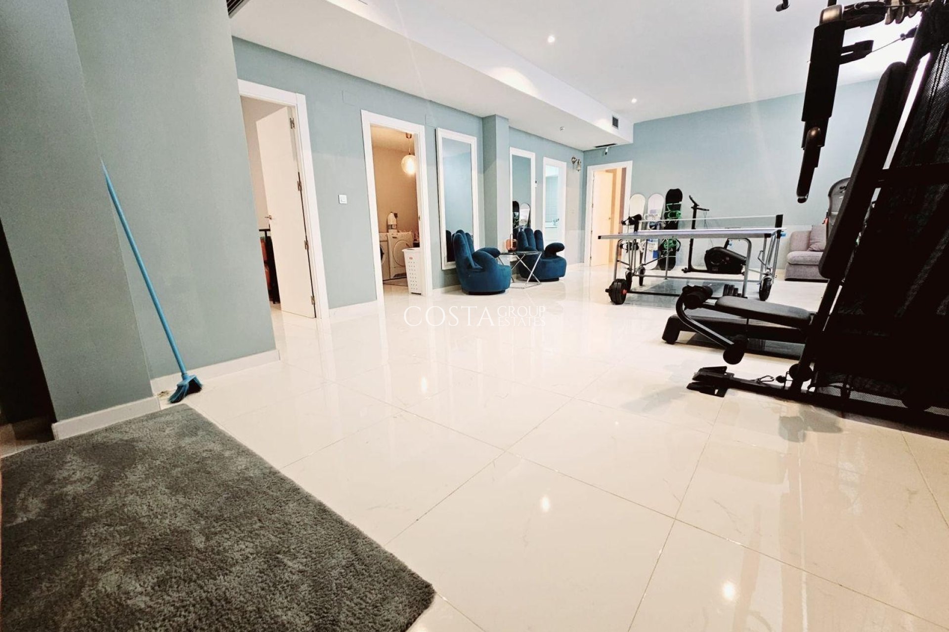 Revente - Villa -
Orihuela Costa - Villamartín