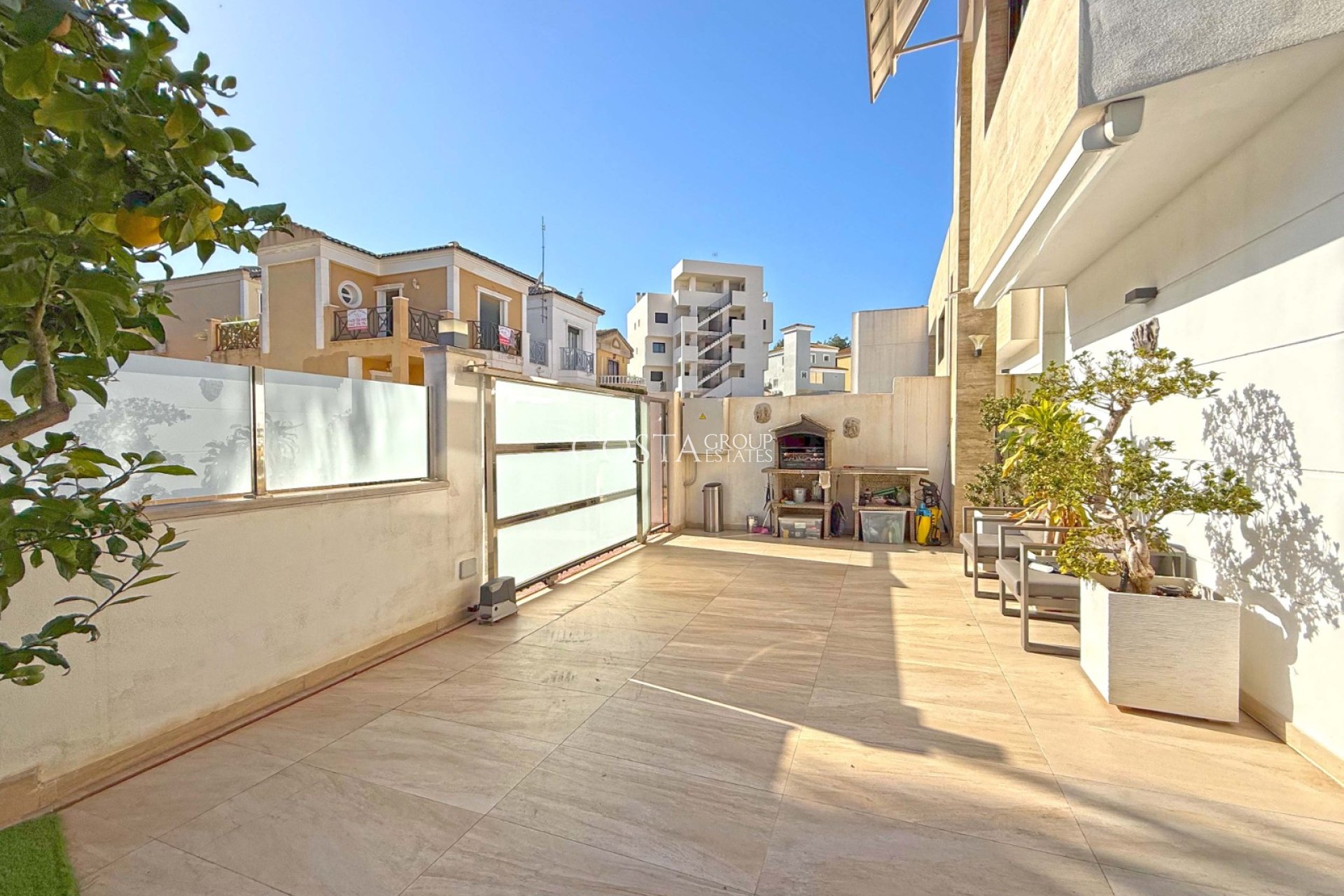 Revente - Villa -
Orihuela Costa - Villamartín