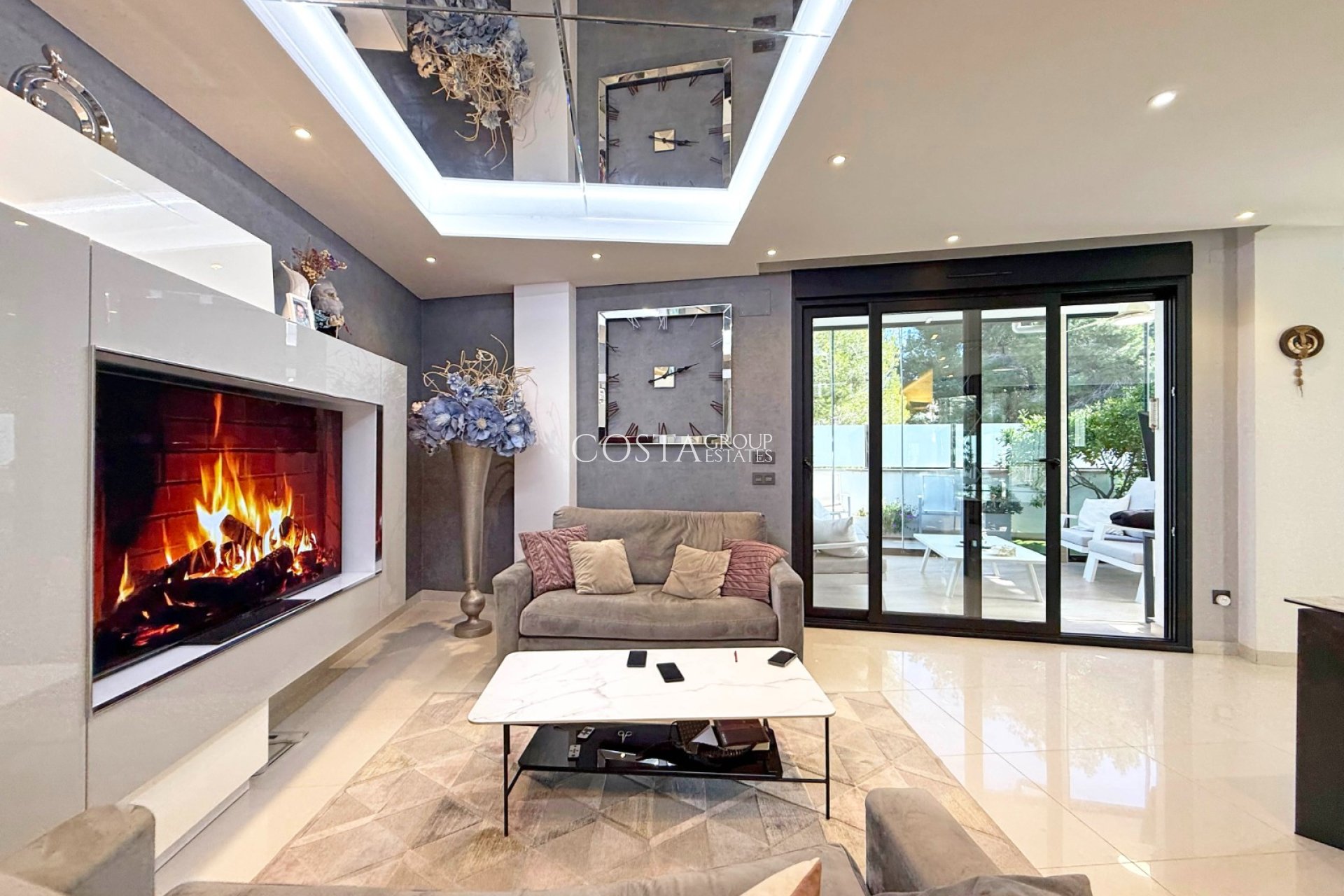 Revente - Villa -
Orihuela Costa - Villamartín