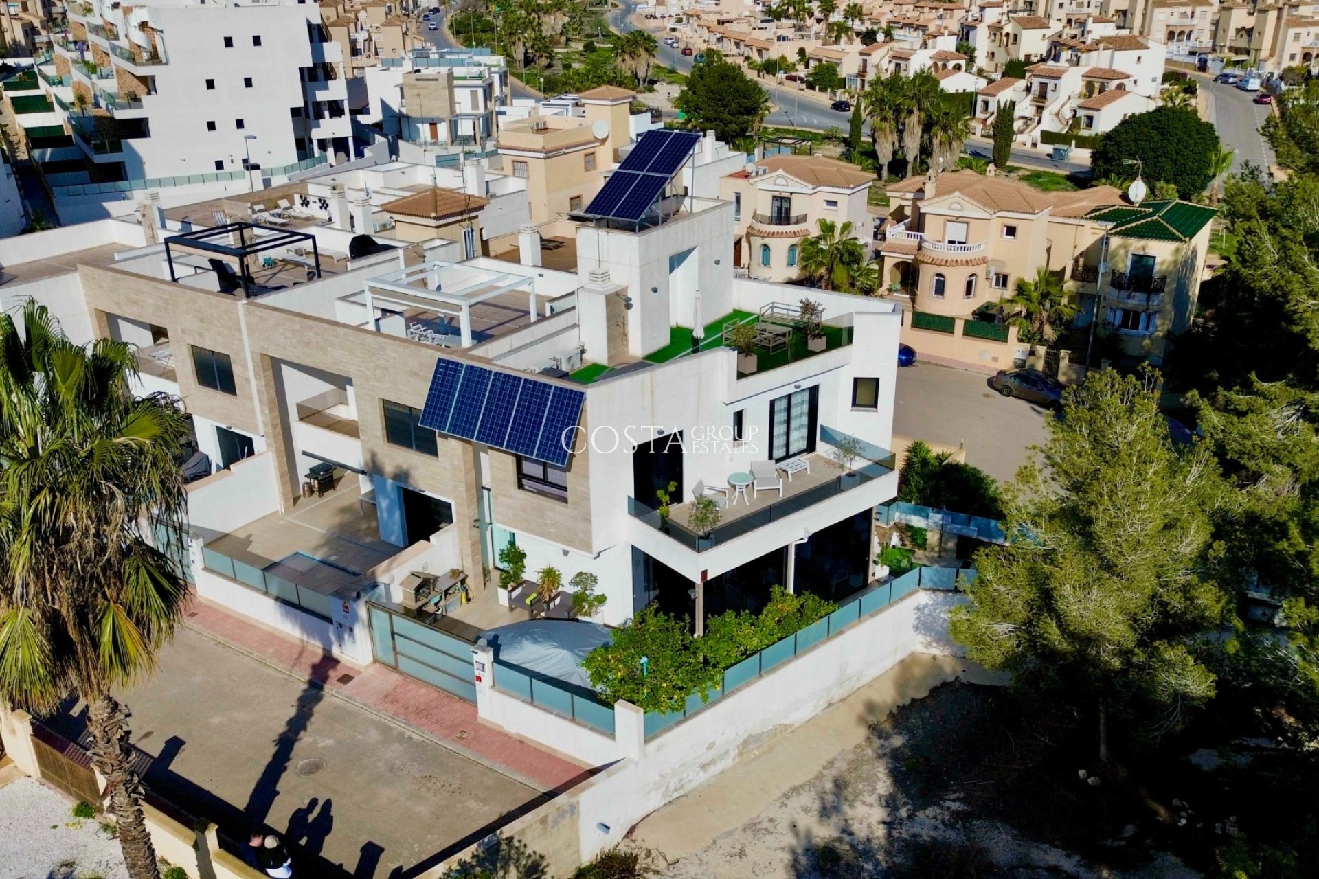 Revente - Villa -
Orihuela Costa - Villamartín