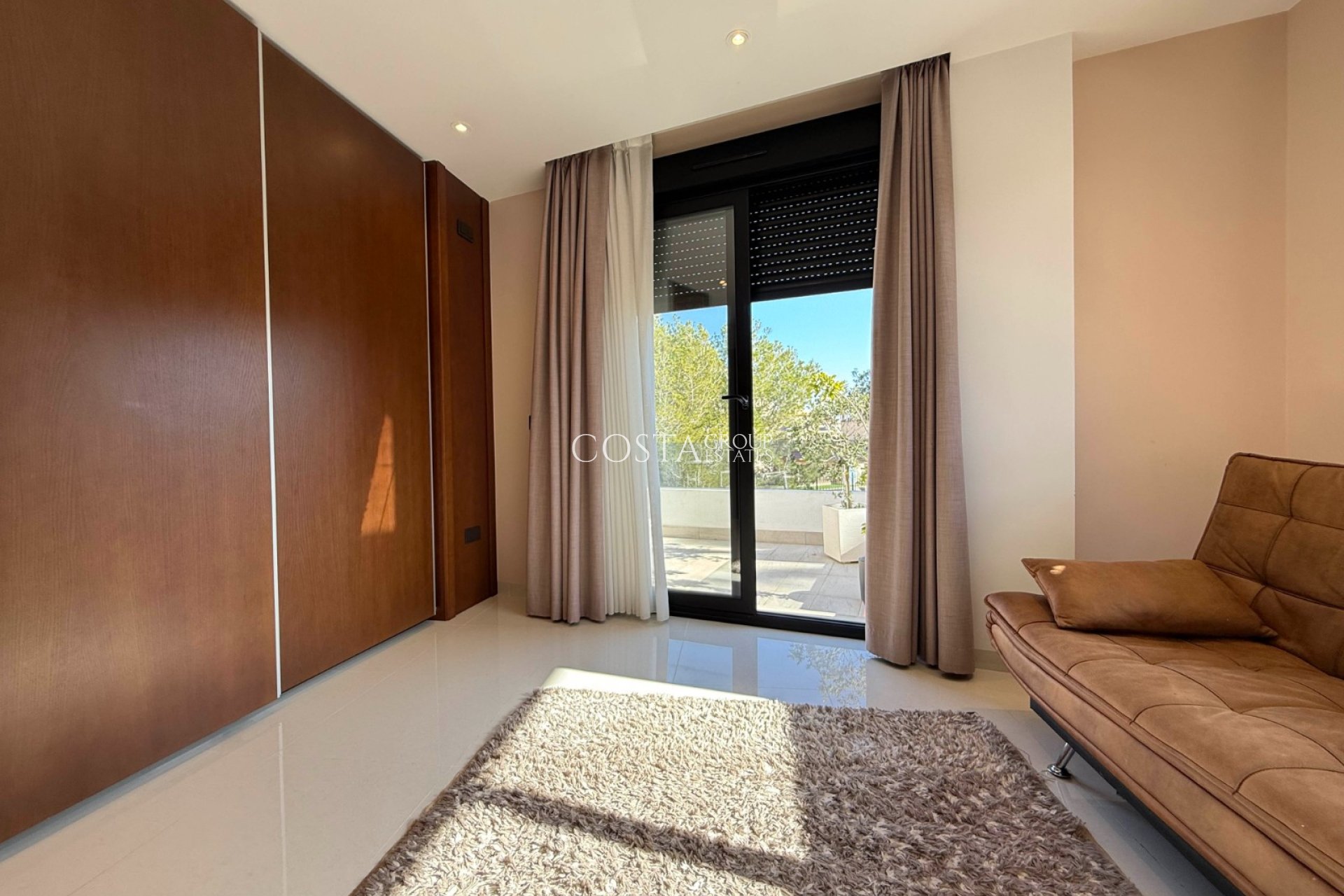Revente - Villa -
Orihuela Costa - Villamartín