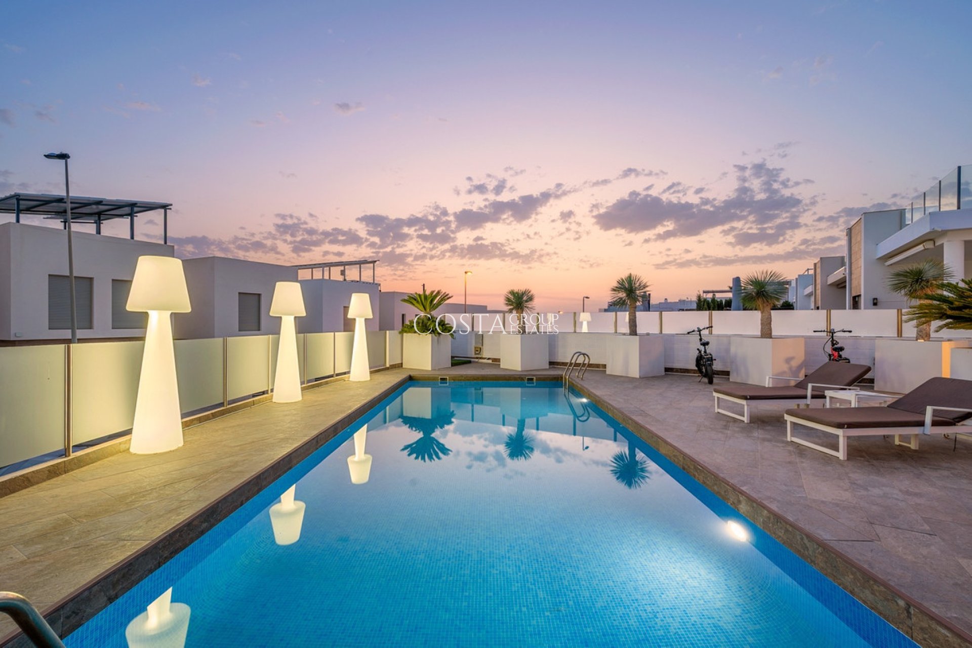 Revente - Villa -
Orihuela Costa - Villamartin