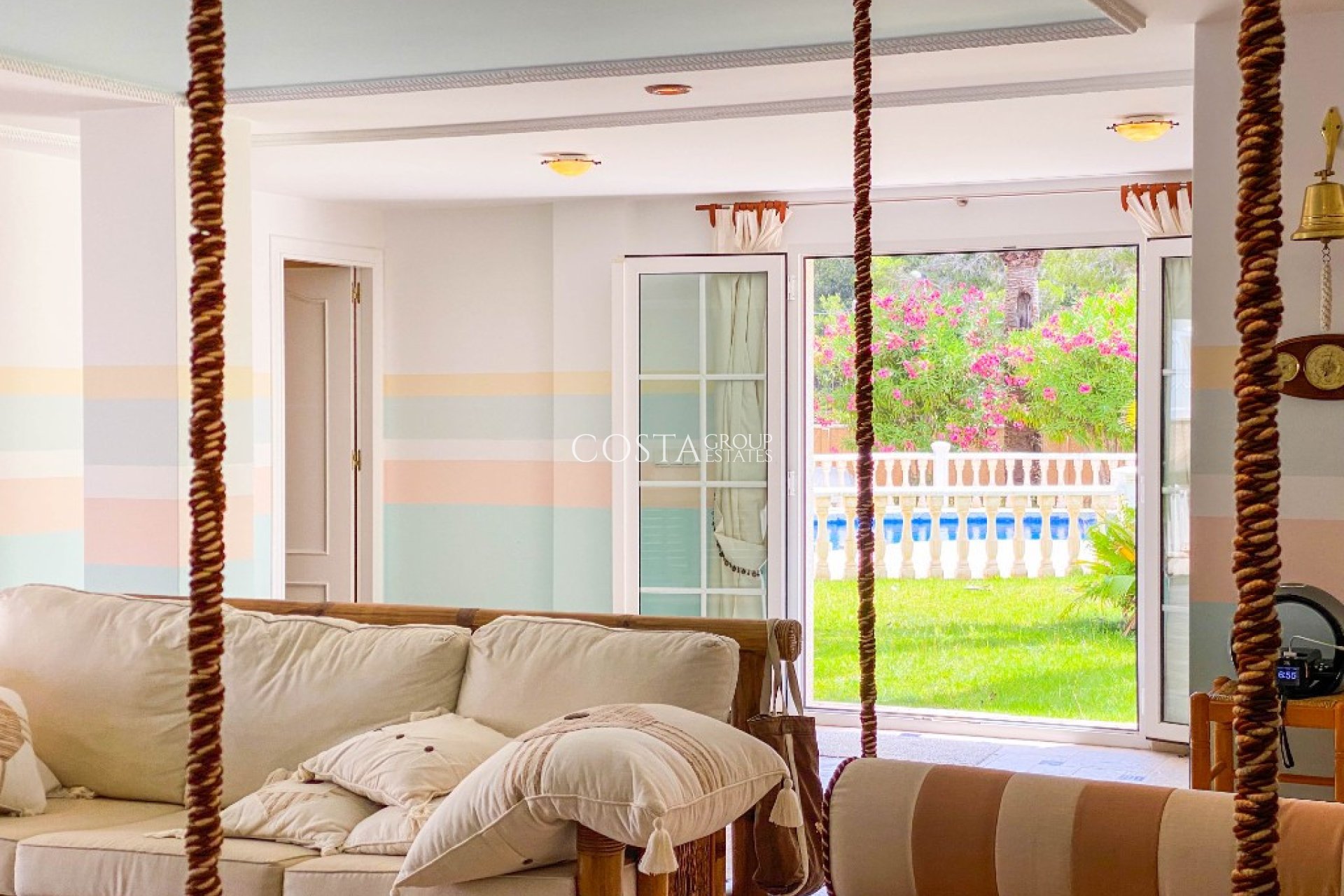 Revente - Villa -
Orihuela Costa - Villamartin