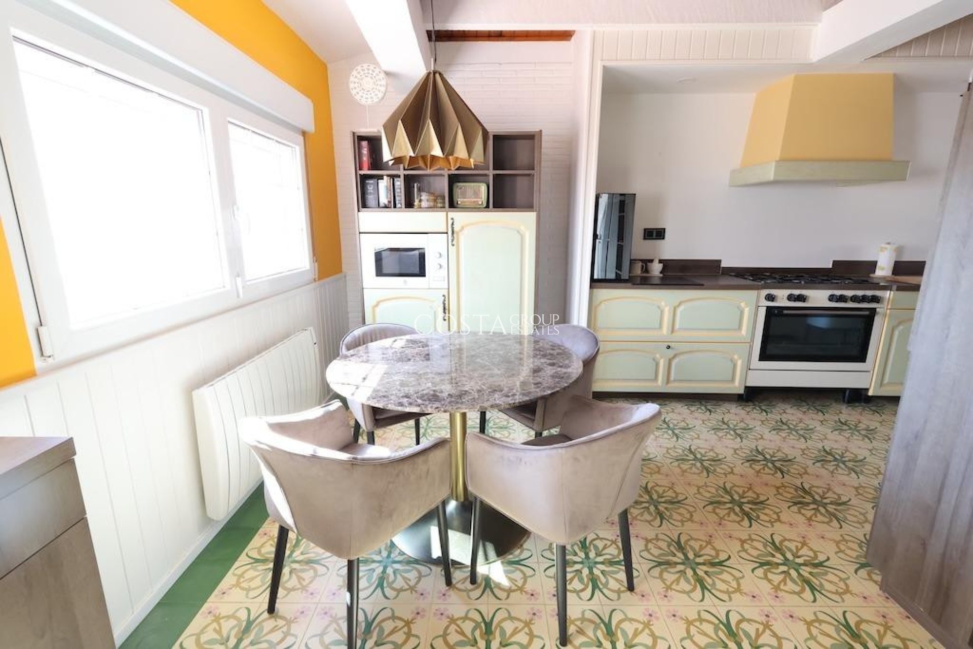 Revente - Villa -
Orihuela Costa - Villamartin