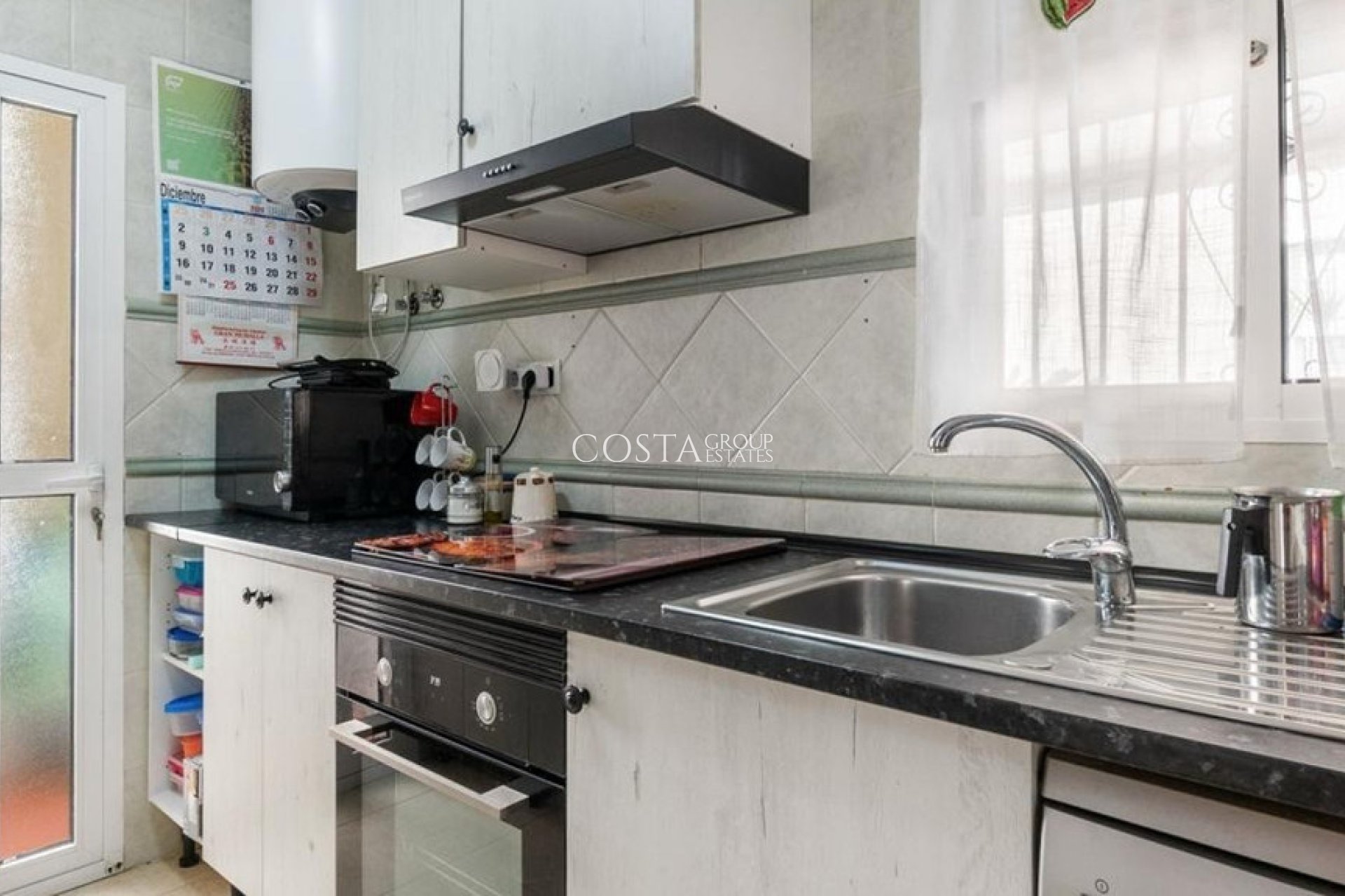 Revente - Villa -
Orihuela Costa - Villamartin