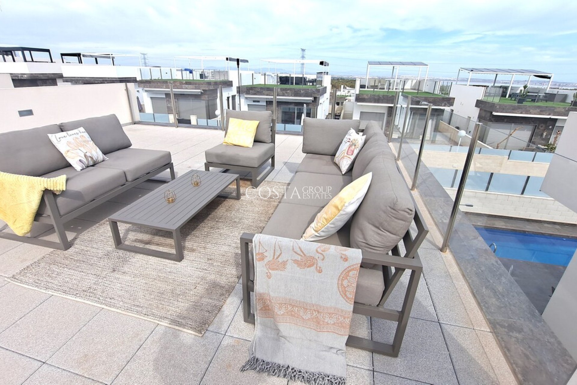 Revente - Villa -
Orihuela Costa - Villamartin