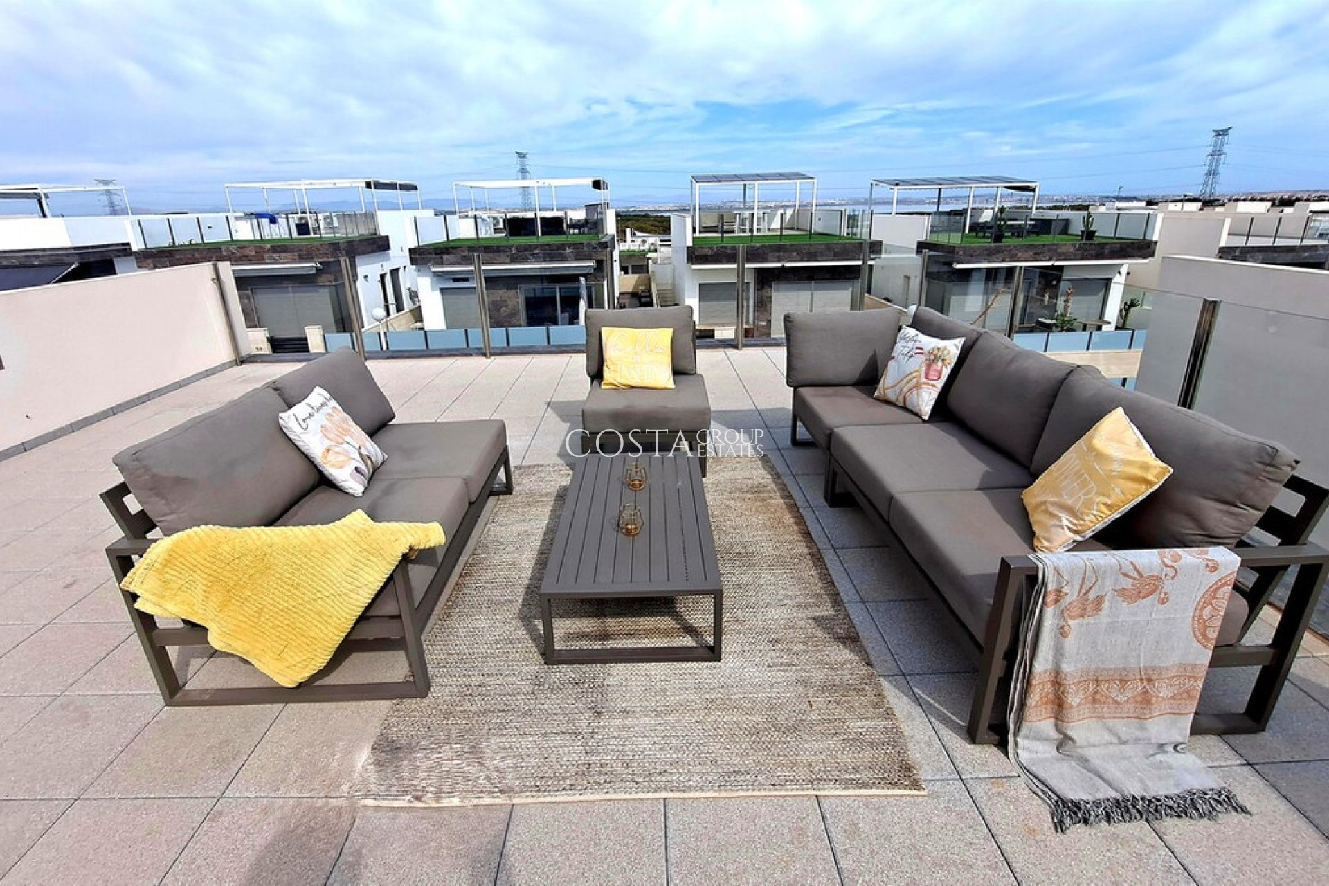 Revente - Villa -
Orihuela Costa - Villamartin